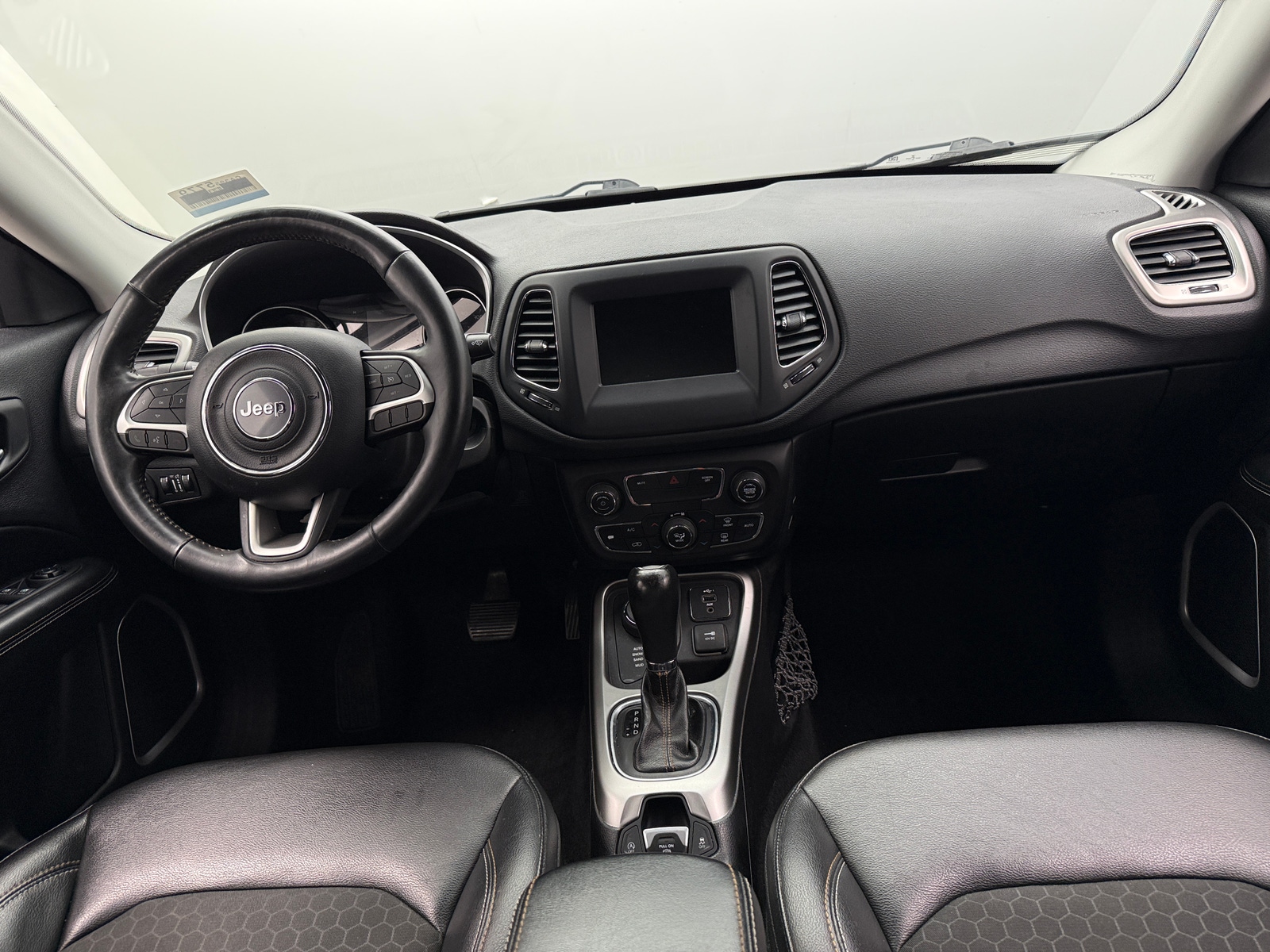 Thumbnail: 2019 Jeep Compass - 3