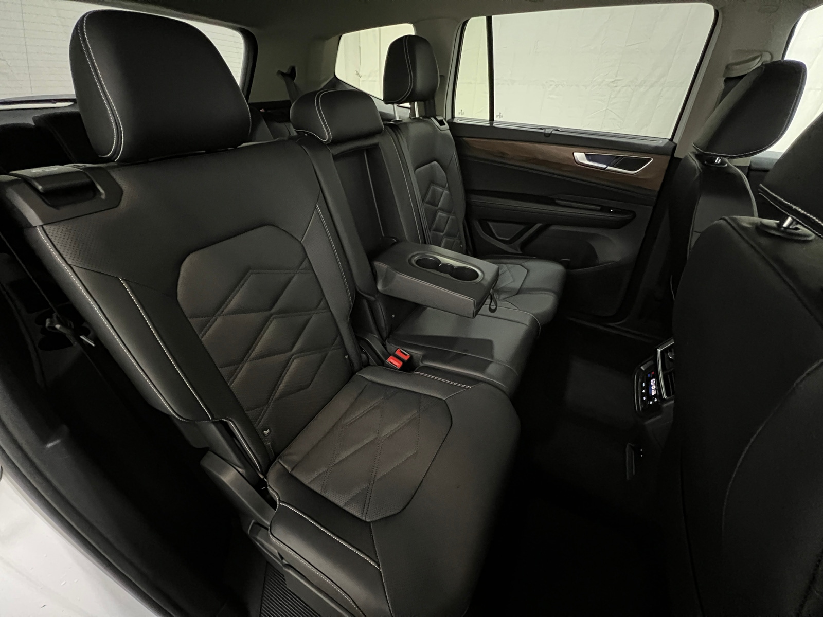 Thumbnail: 2025 Volkswagen Atlas - 5