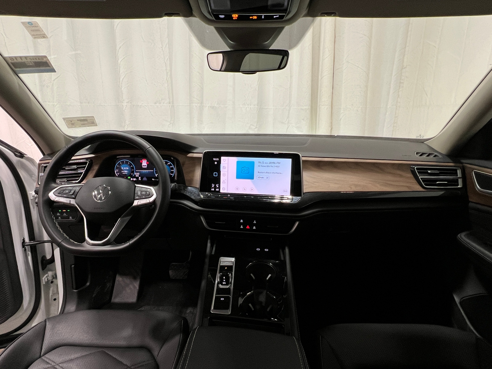 Thumbnail: 2025 Volkswagen Atlas - 2