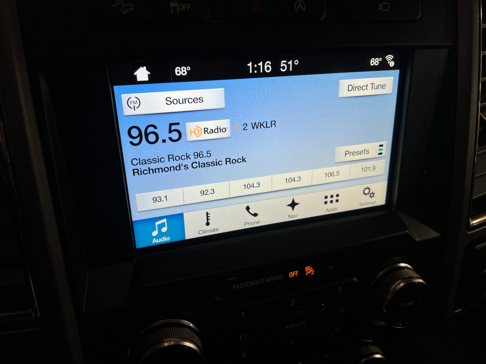 Thumbnail: 2017 Ford Econoline - 3