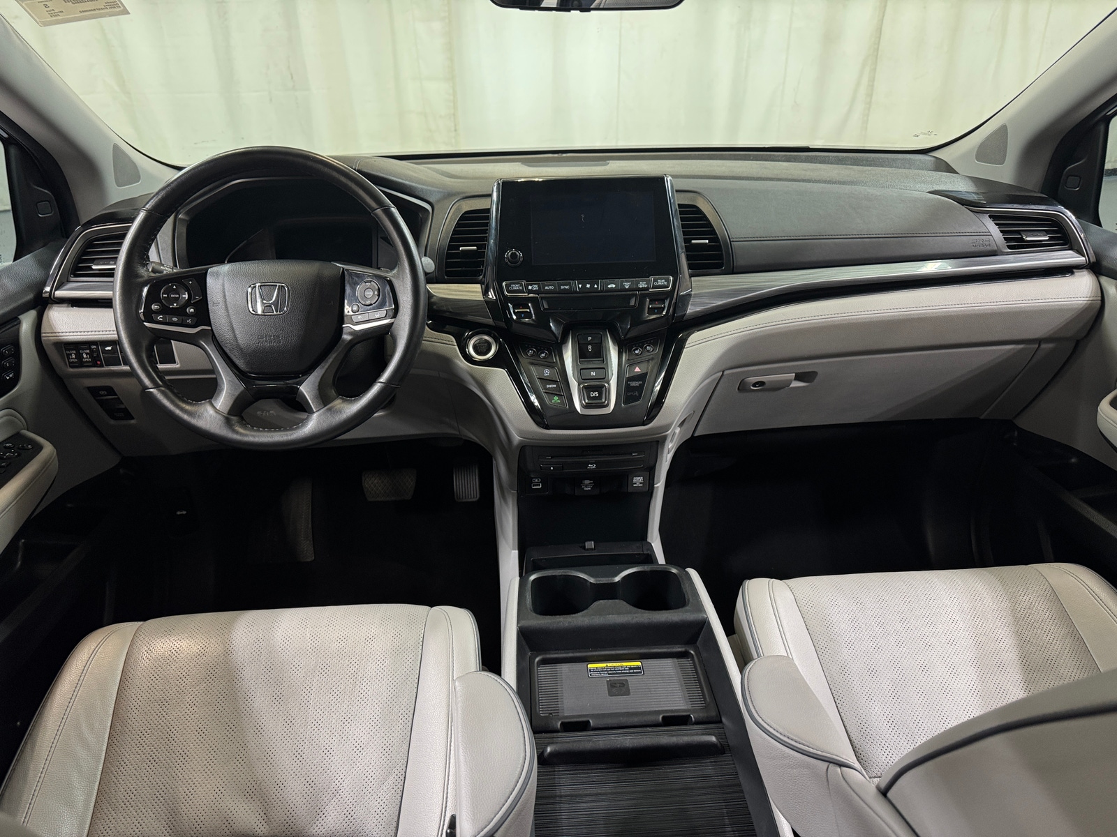 Thumbnail: 2023 Honda Odyssey - 2