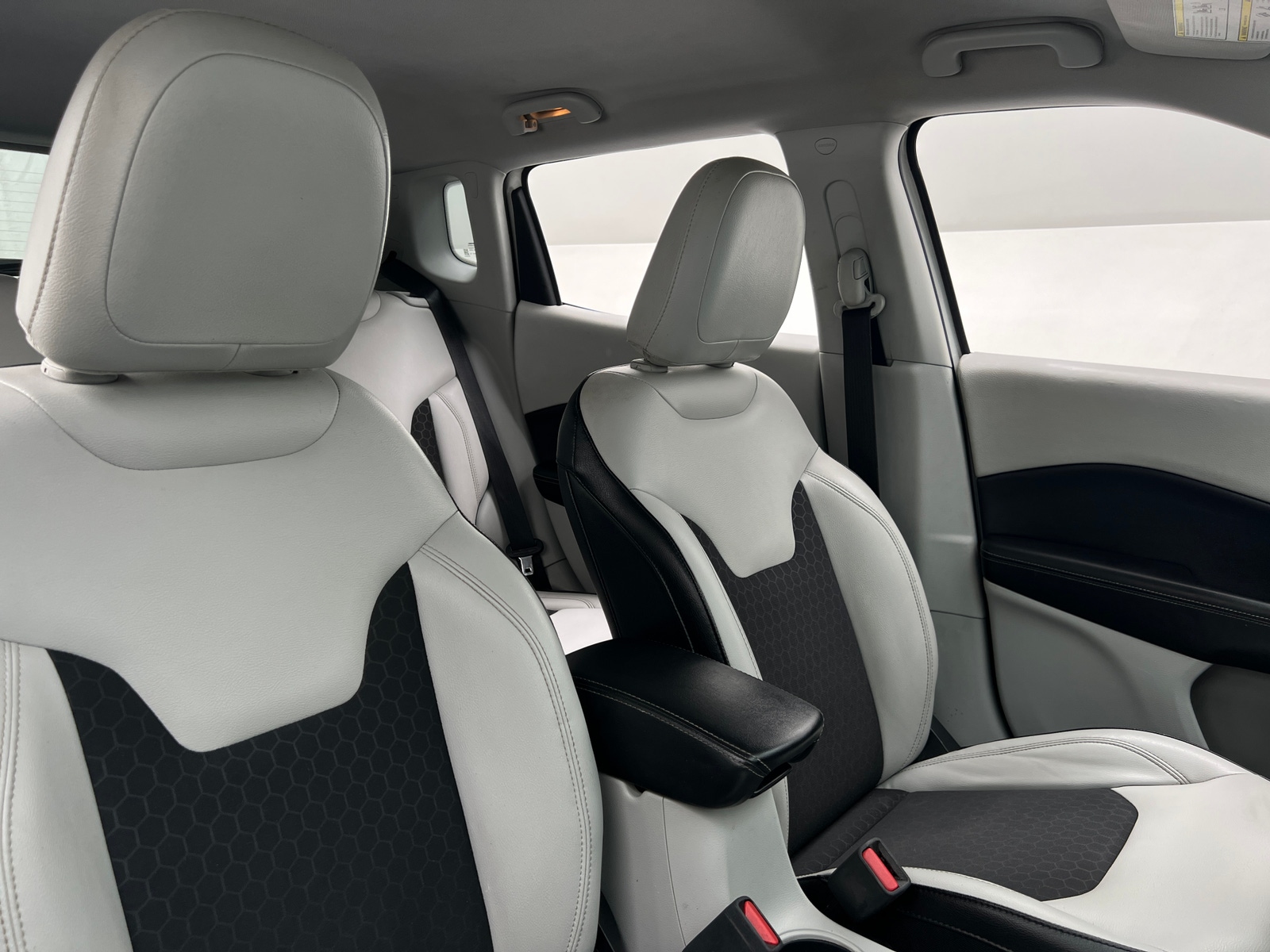 Thumbnail: 2018 Jeep Compass - 2