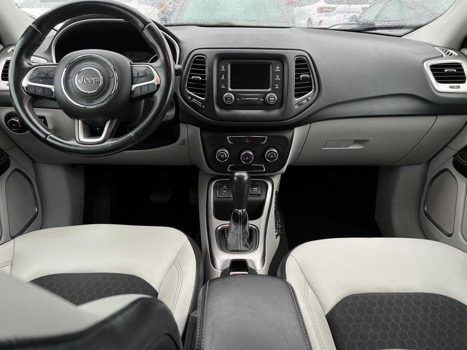 Thumbnail: 2018 Jeep Compass - 3