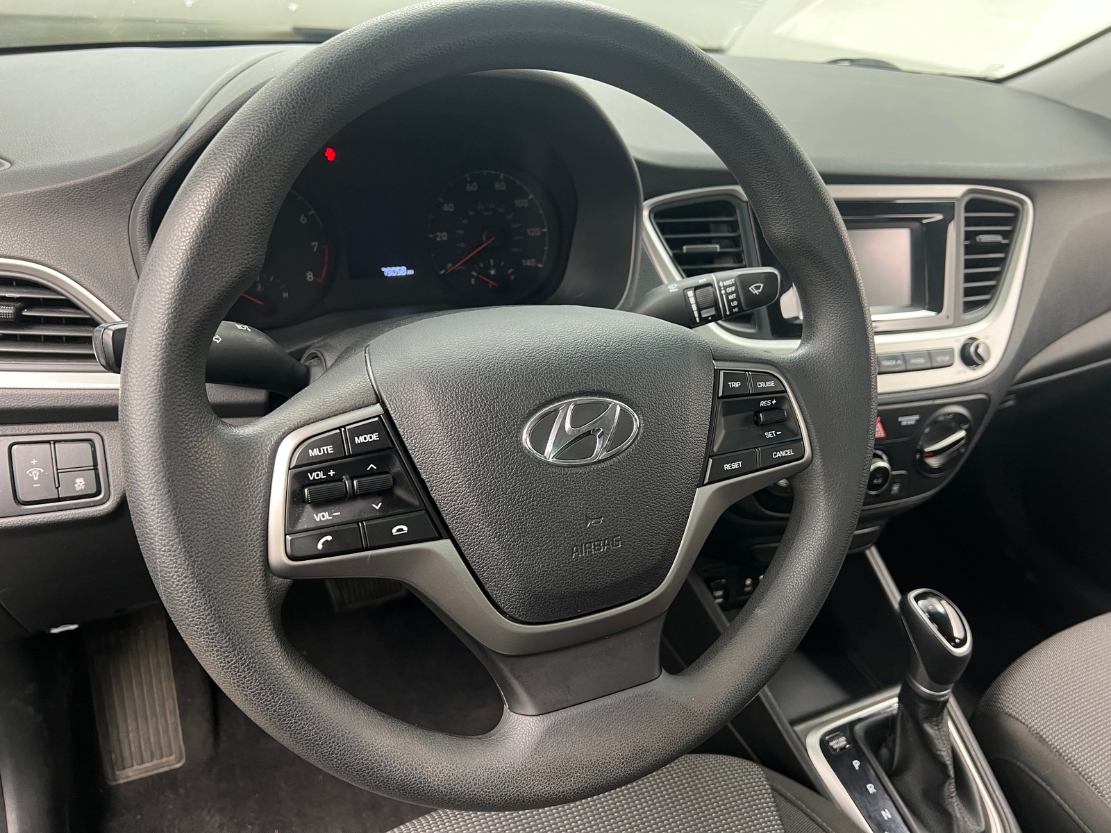 Thumbnail: 2022 Hyundai Accent - 5