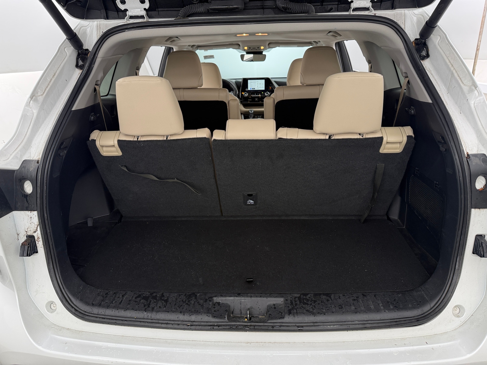 Thumbnail: 2024 Toyota Highlander - 7