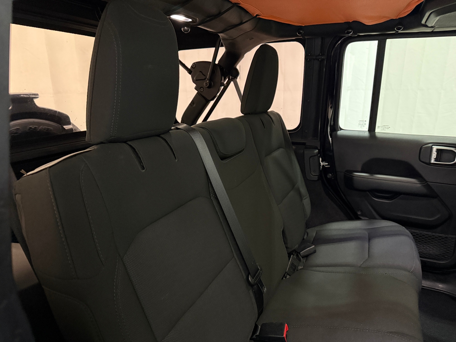 Thumbnail: 2020 Jeep Wrangler - 6