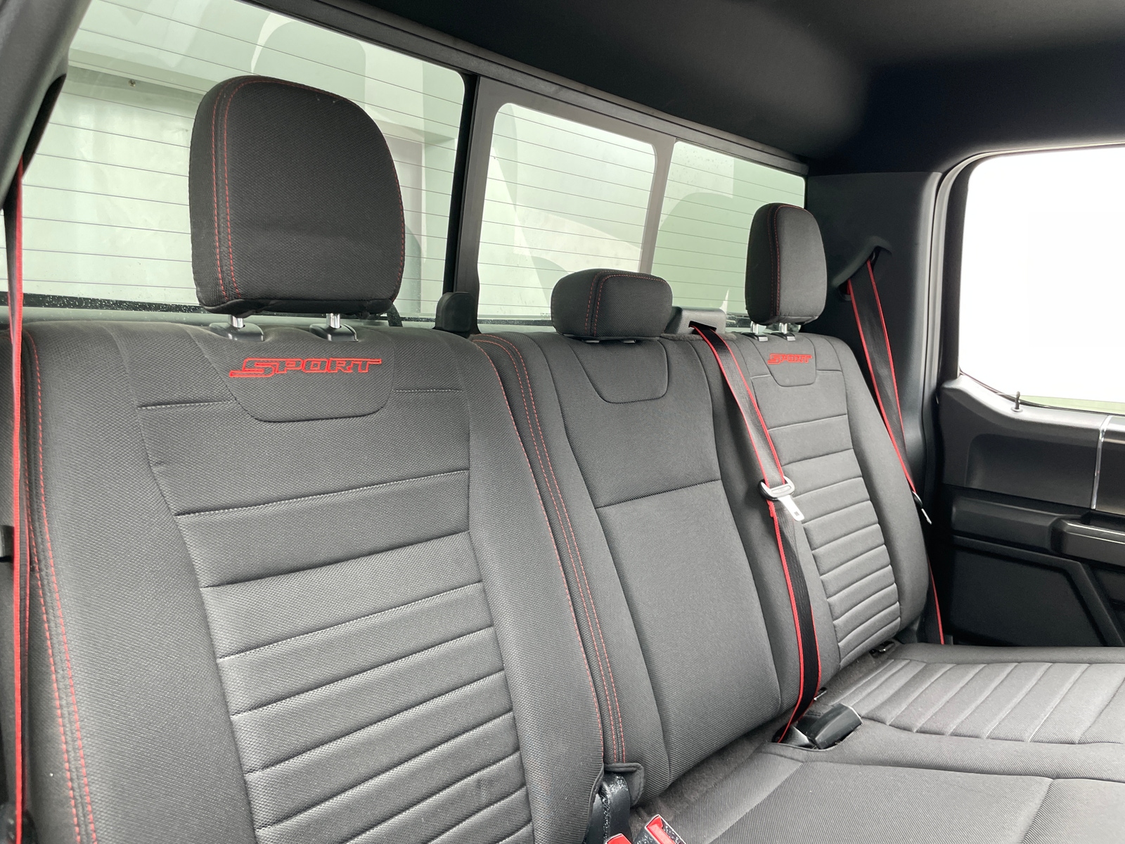 Thumbnail: 2020 Ford Econoline - 6