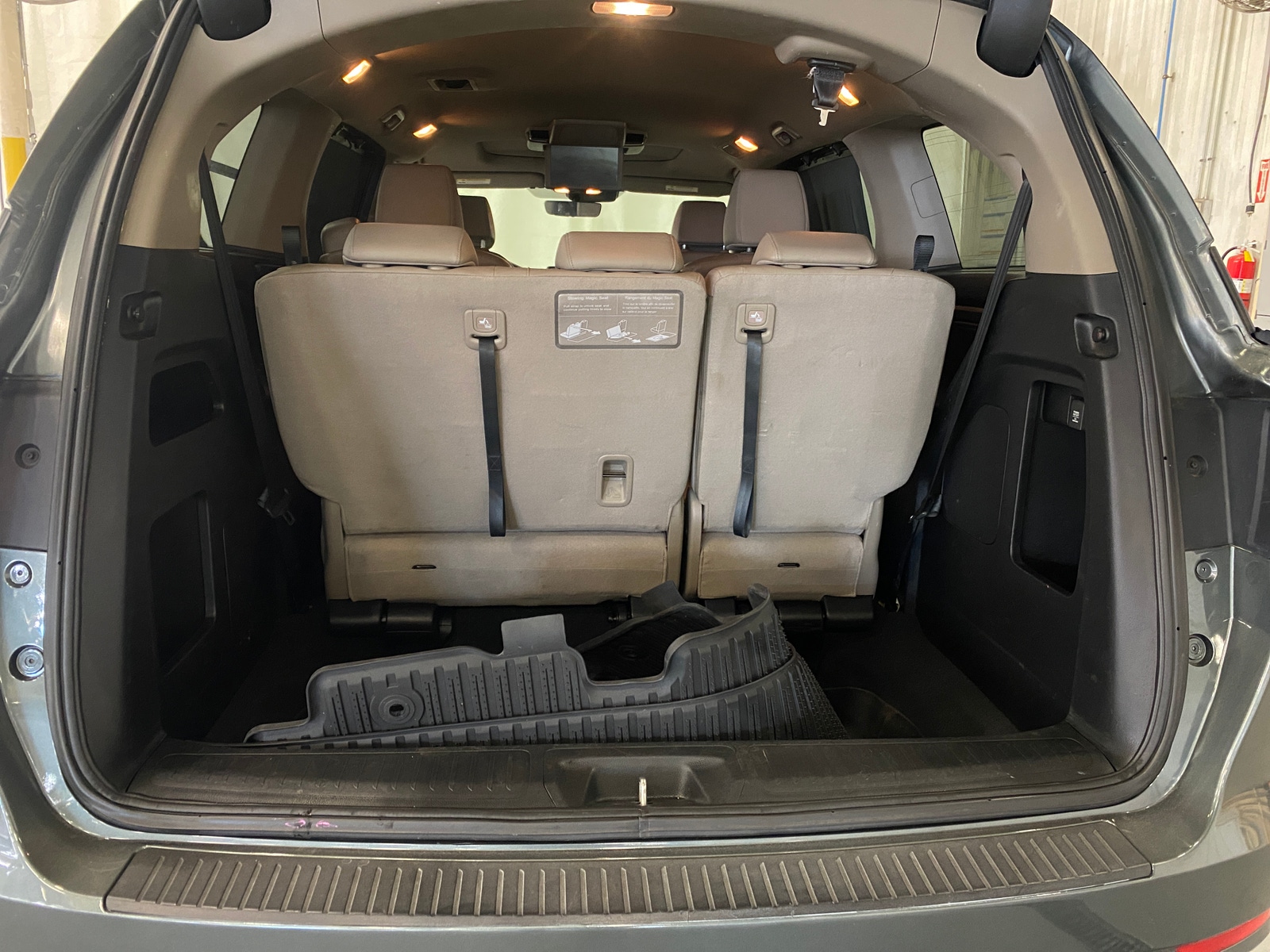 Thumbnail: 2018 Honda Odyssey - 6