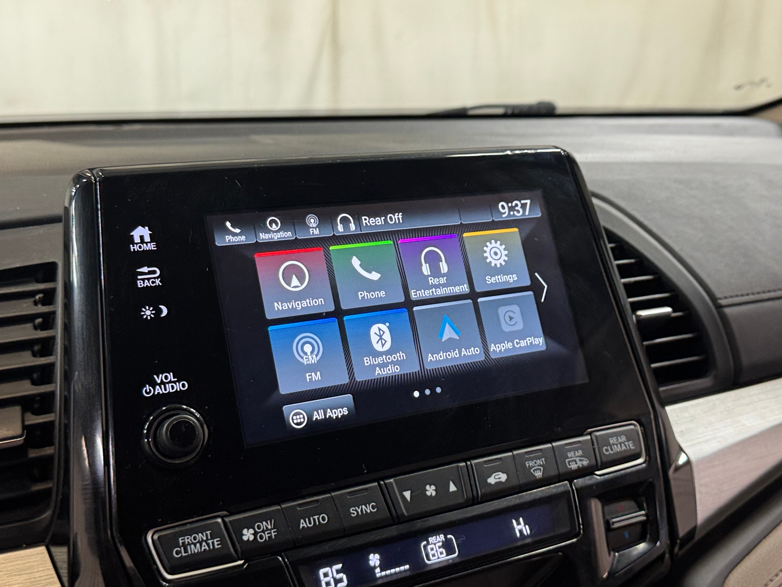 Thumbnail: 2018 Honda Odyssey - 3