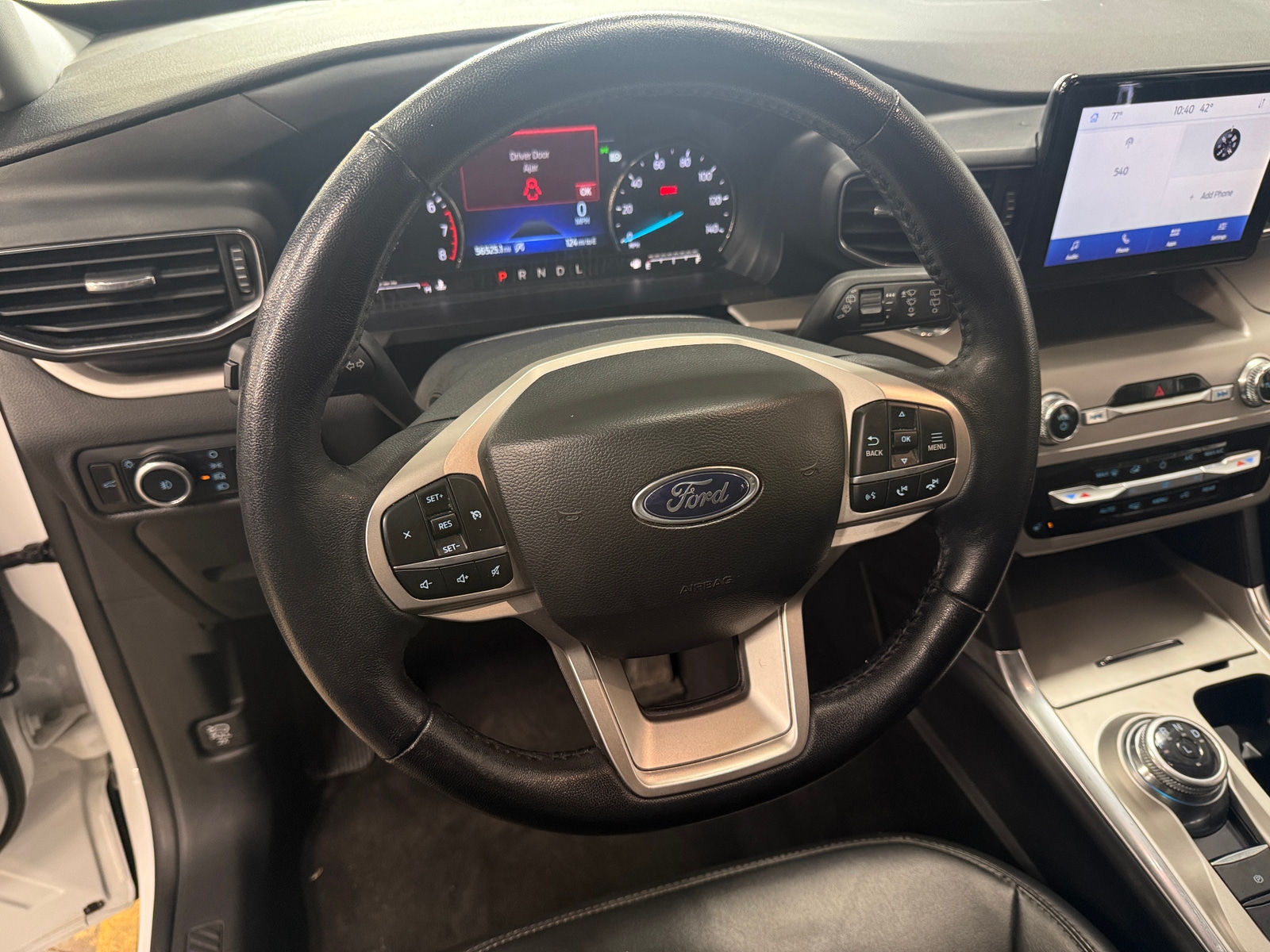 Thumbnail: 2023 Ford Explorer - 5