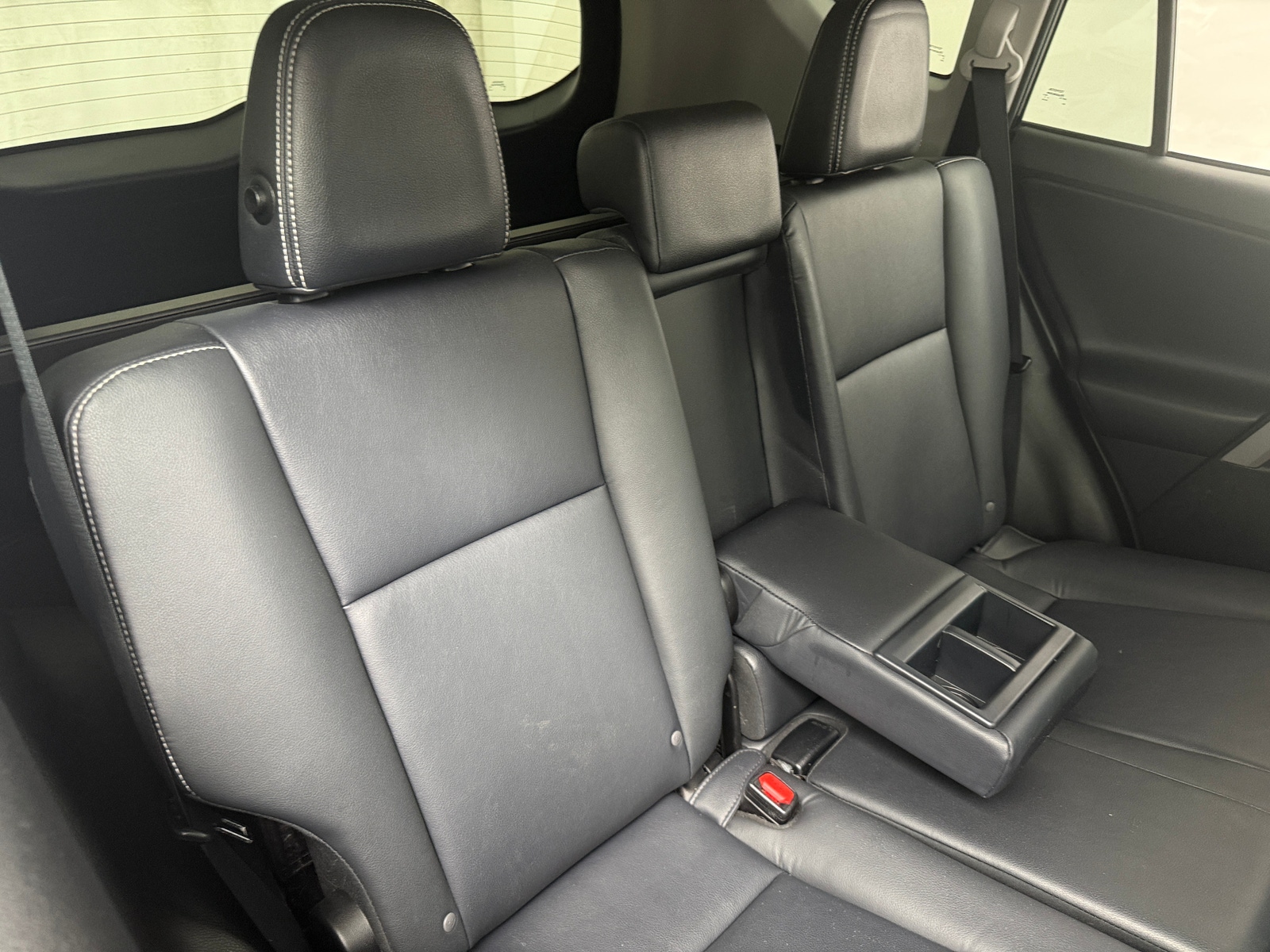 Thumbnail: 2016 Toyota RAV4 - 5