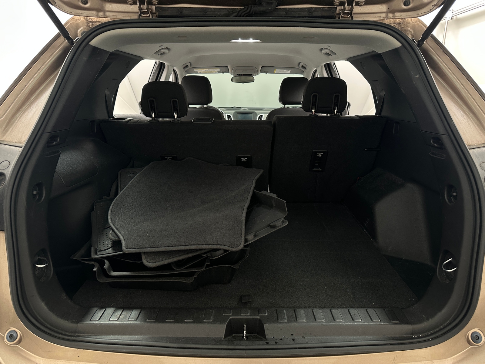 Thumbnail: 2018 Chevrolet Equinox - 7