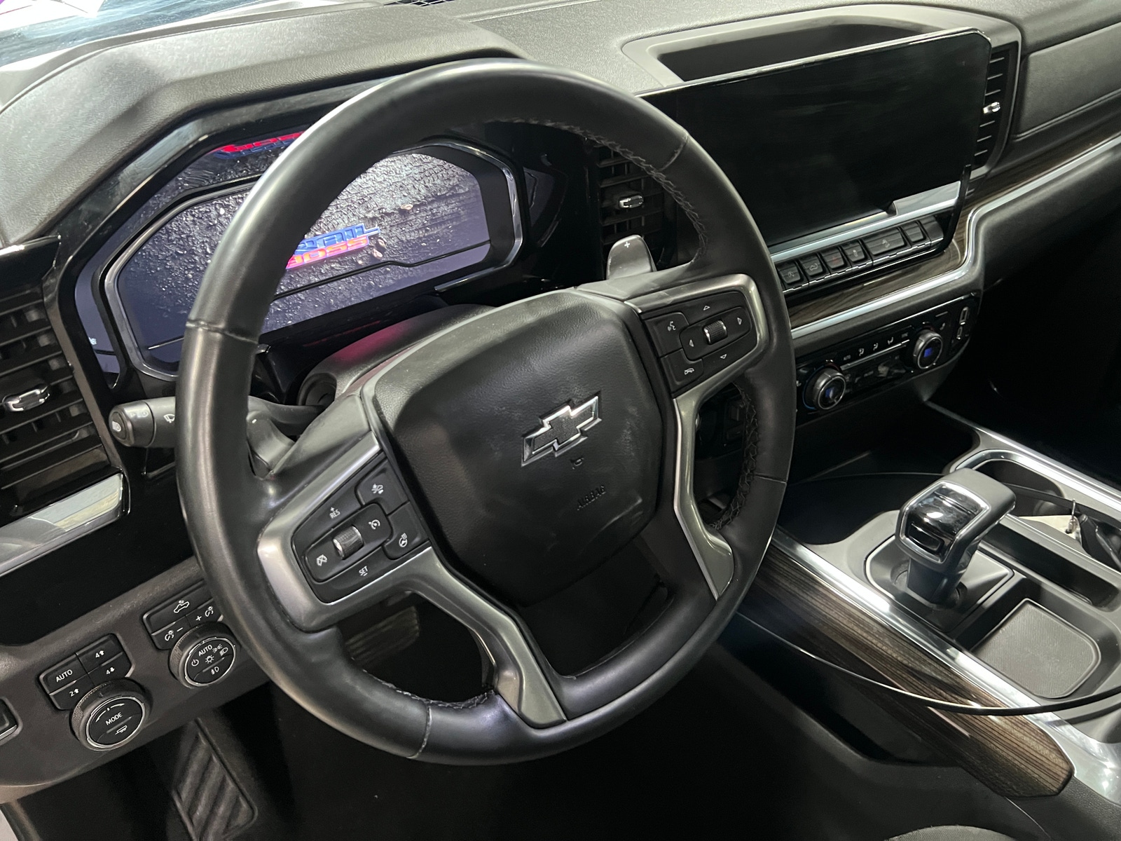 Thumbnail: 2024 Chevrolet Silverado 1500 - 5