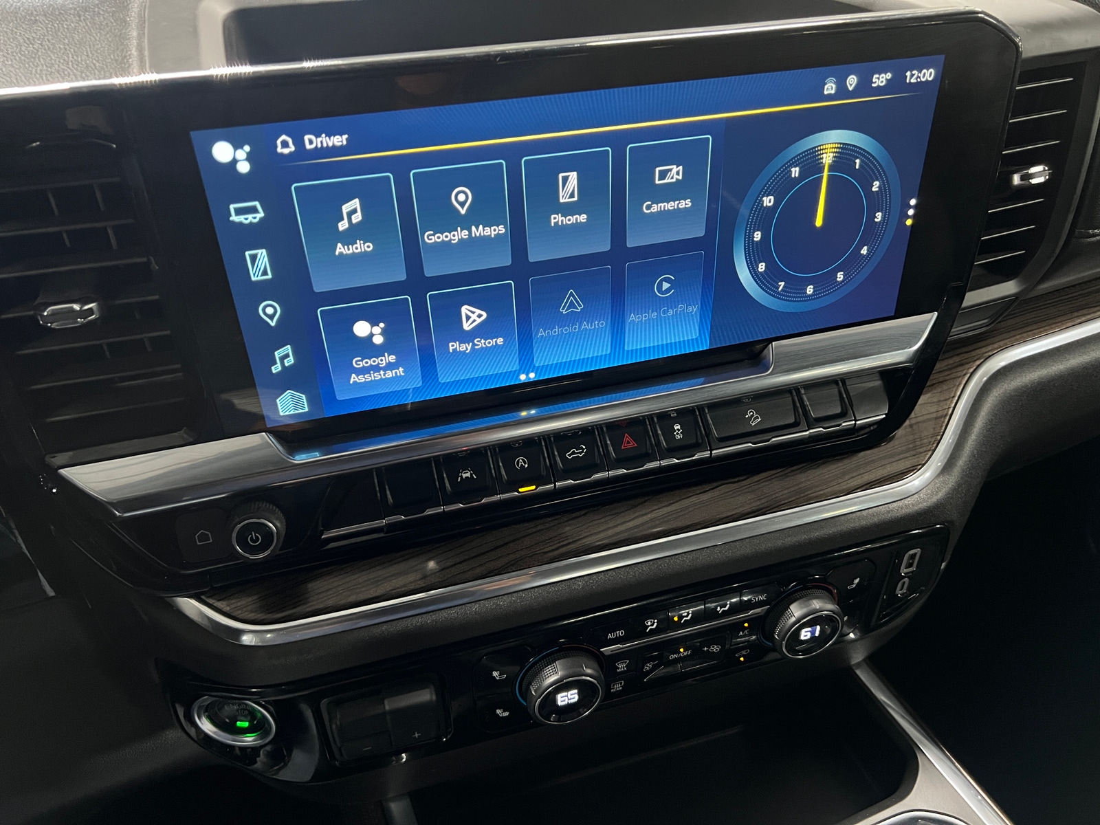 Thumbnail: 2024 Chevrolet Silverado 1500 - 4