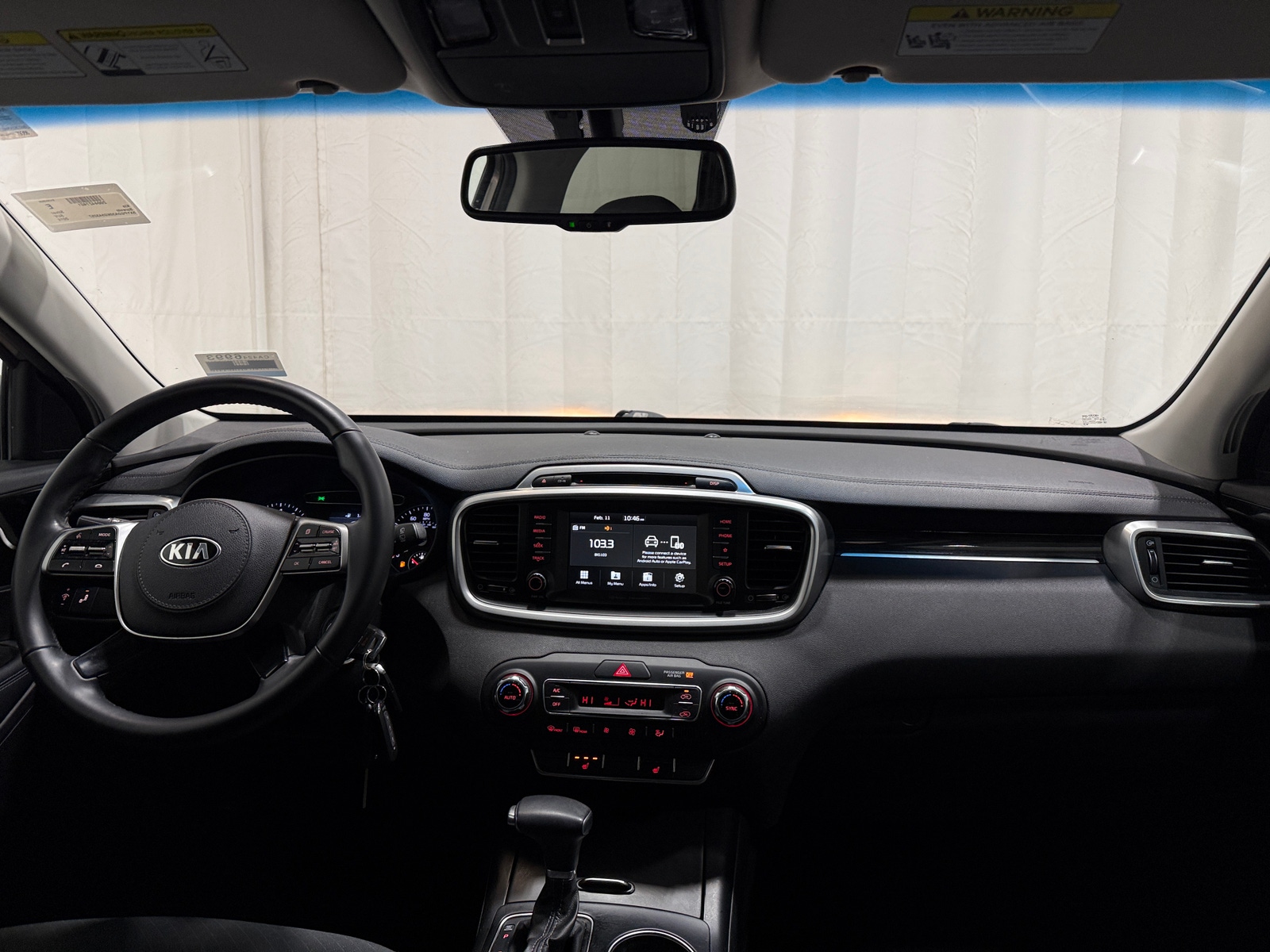 Thumbnail: 2019 Kia Sorento - 3