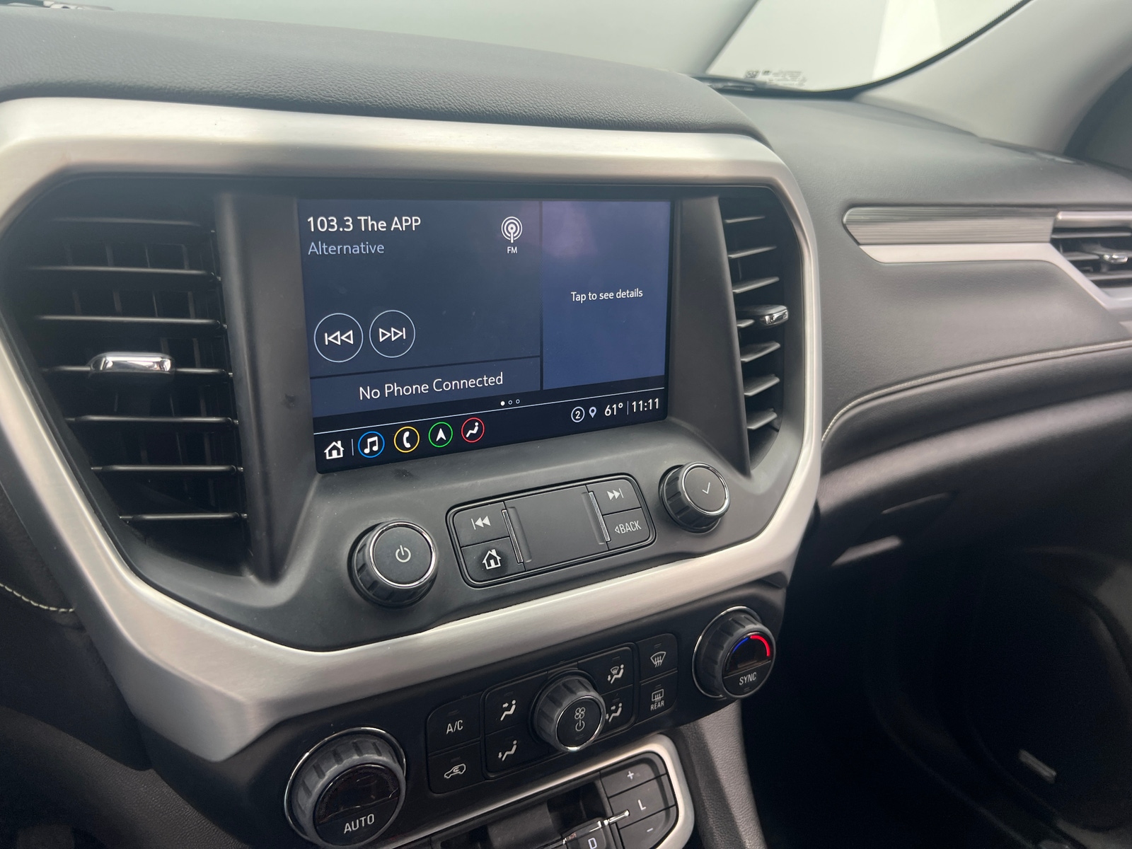 Thumbnail: 2022 GMC Acadia - 3