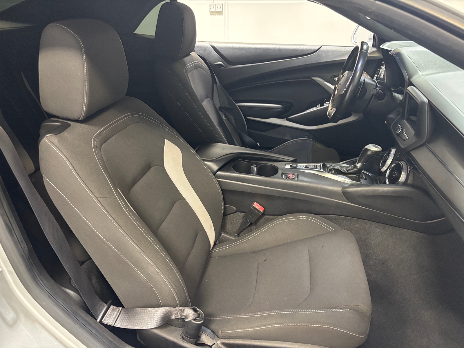 Thumbnail: 2019 Chevrolet Camaro - 2