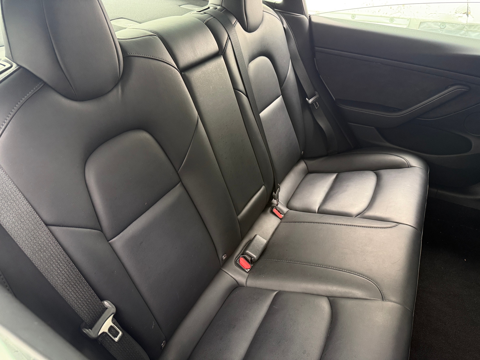 Thumbnail: 2022 Tesla Model 3 - 5