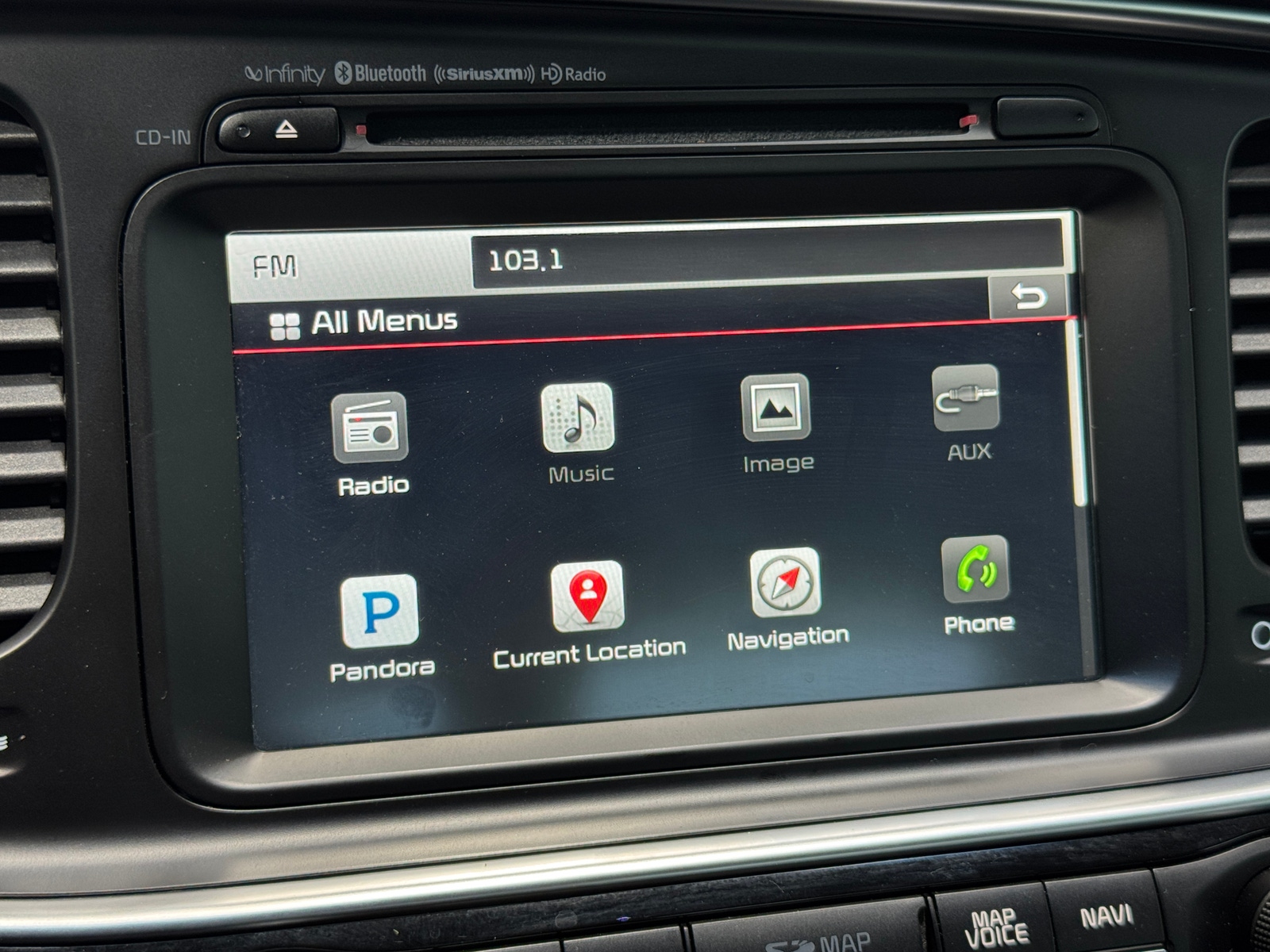 Thumbnail: 2015 Kia Optima - 3