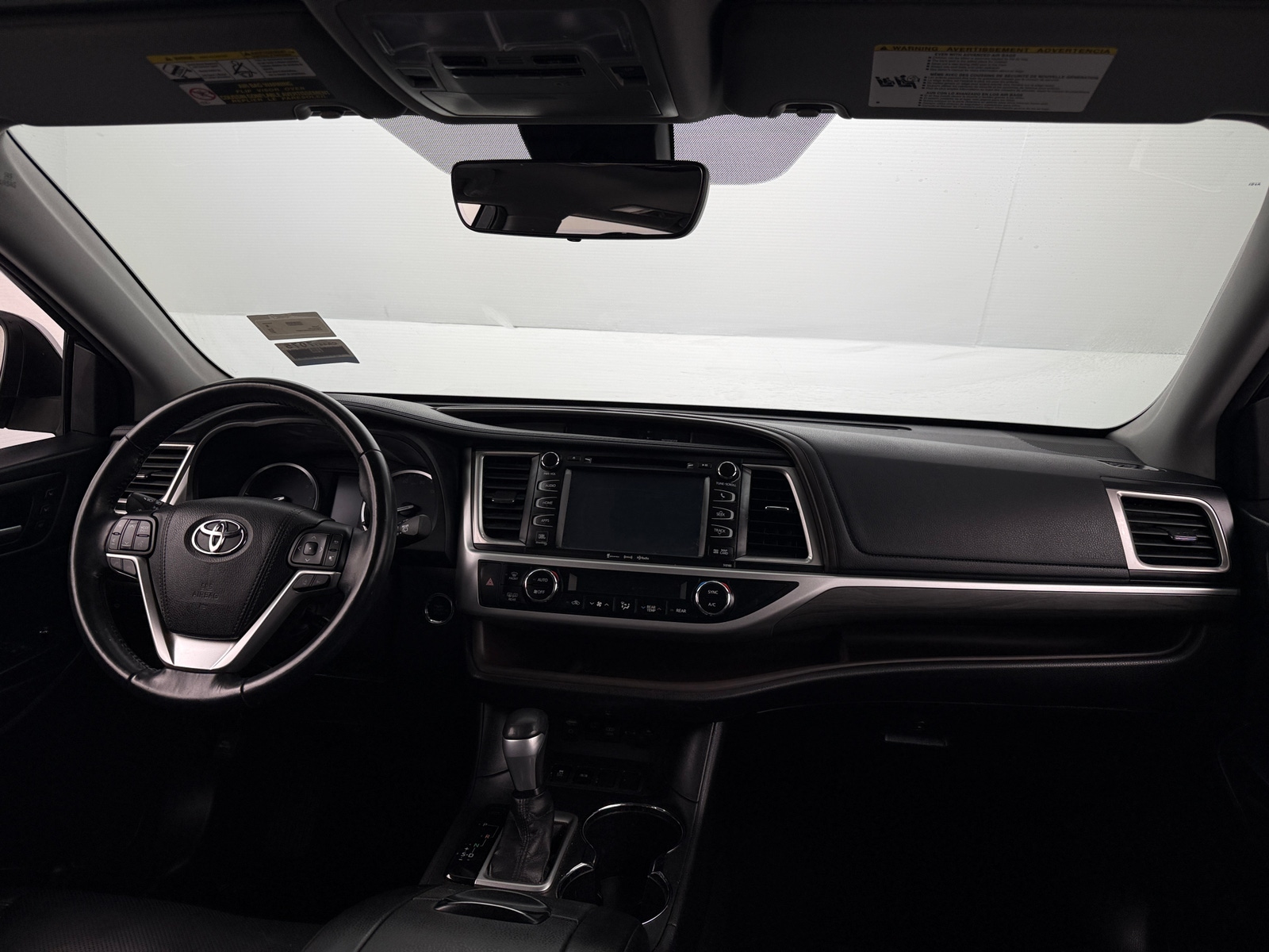 Thumbnail: 2017 Toyota Highlander - 2