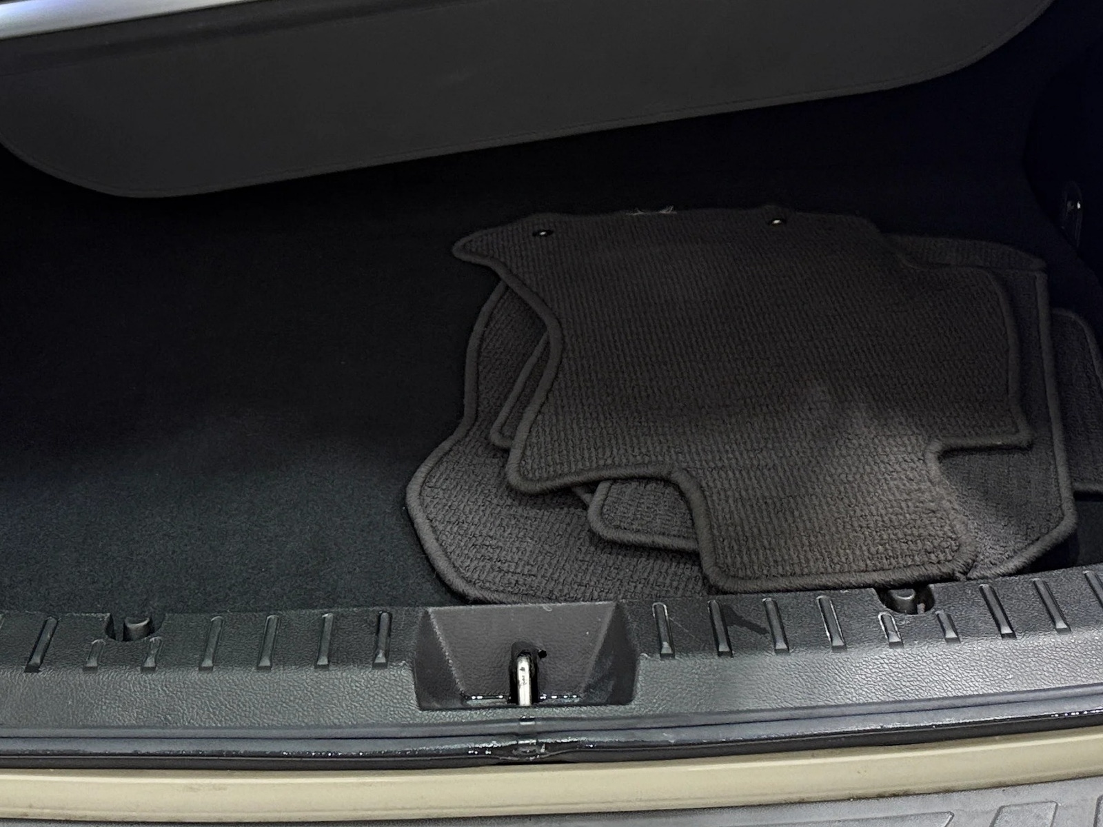 Thumbnail: 2017 Subaru Crosstrek - 7