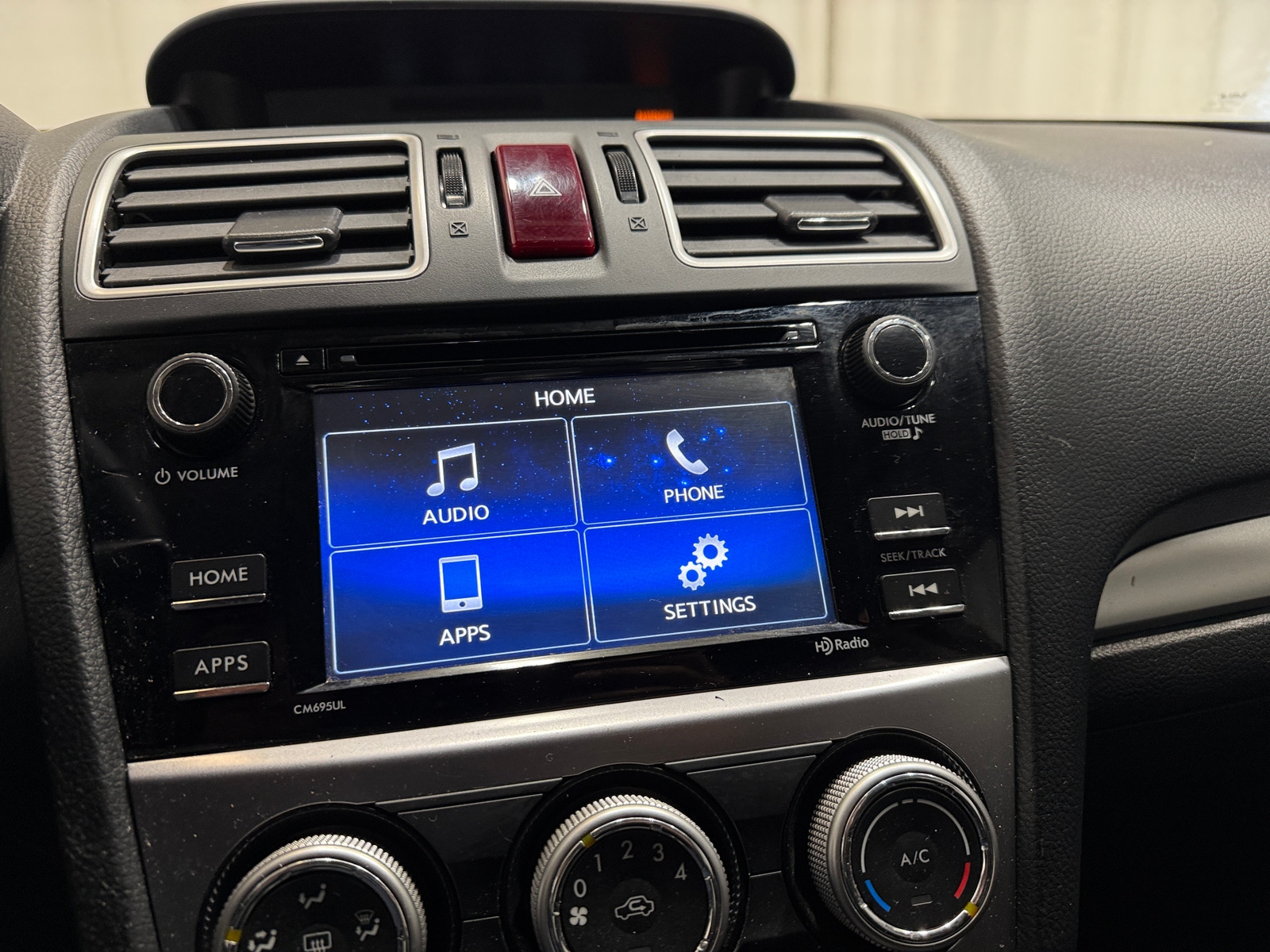 Thumbnail: 2017 Subaru Crosstrek - 4