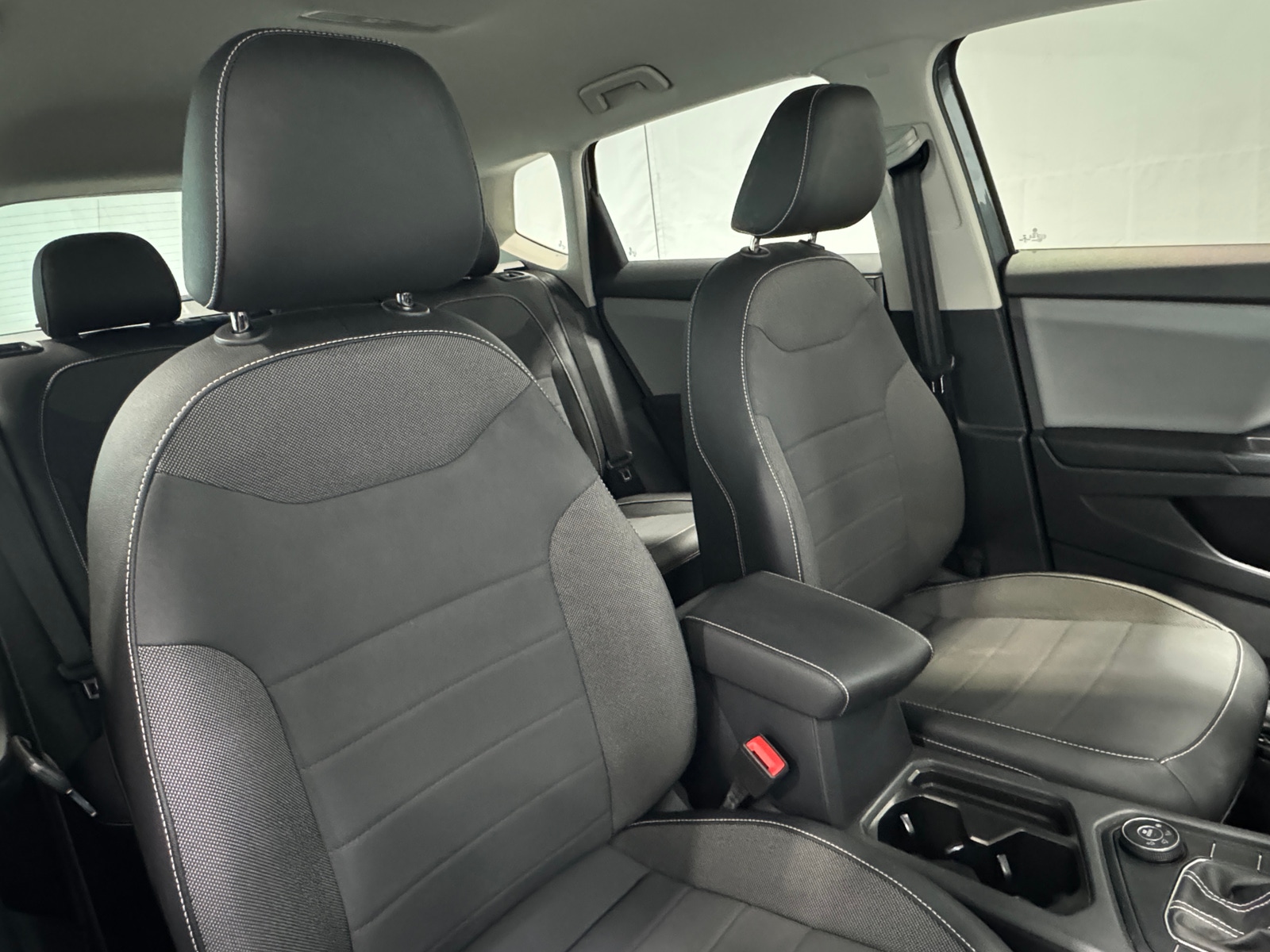 Thumbnail: 2022 Volkswagen Taos - 2