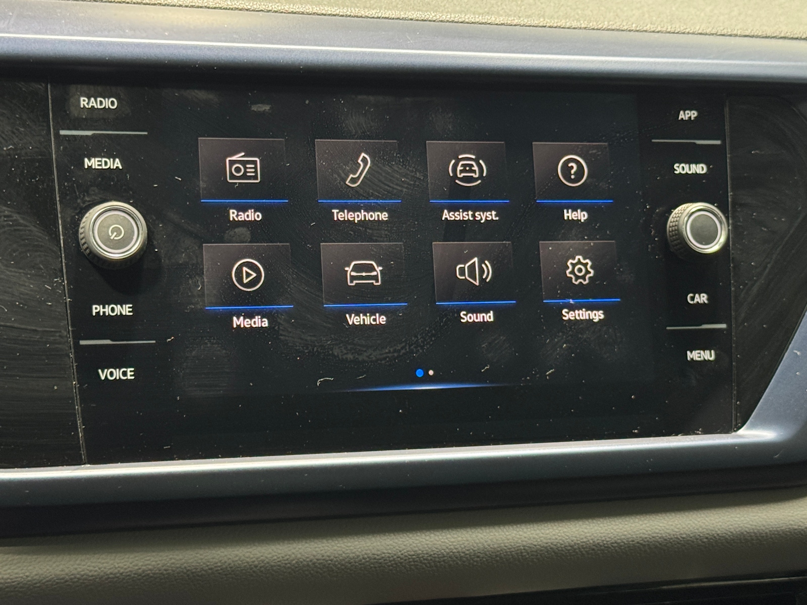 Thumbnail: 2022 Volkswagen Taos - 4