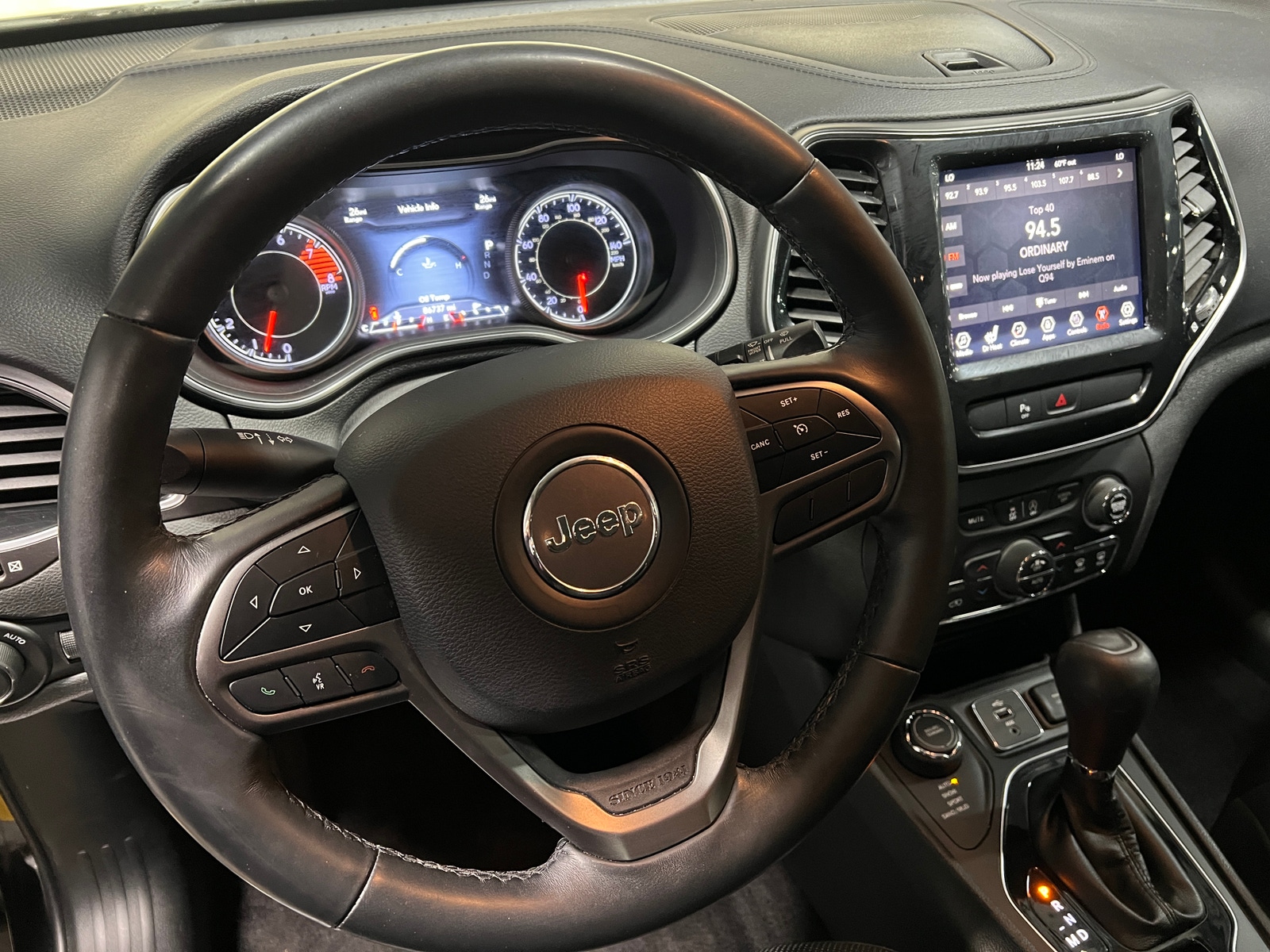 Thumbnail: 2019 Jeep Cherokee - 4