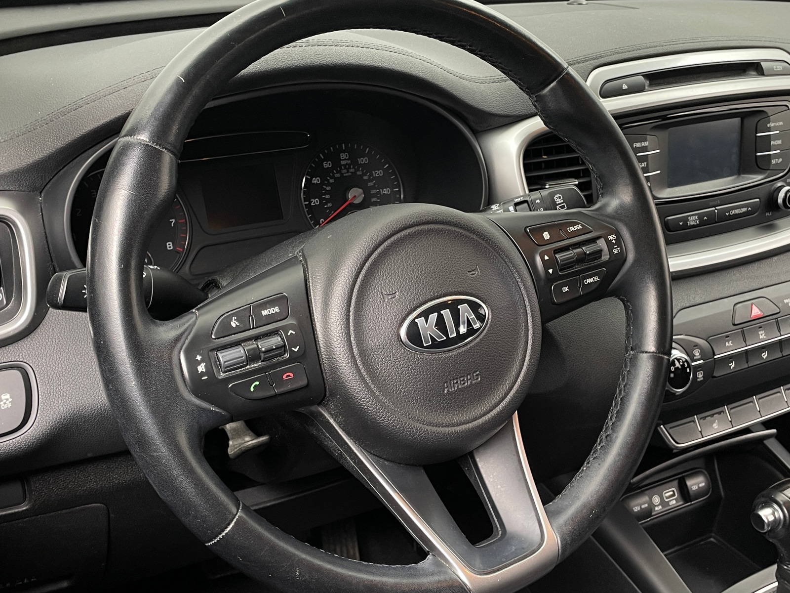 Thumbnail: 2016 Kia Sorento - 5