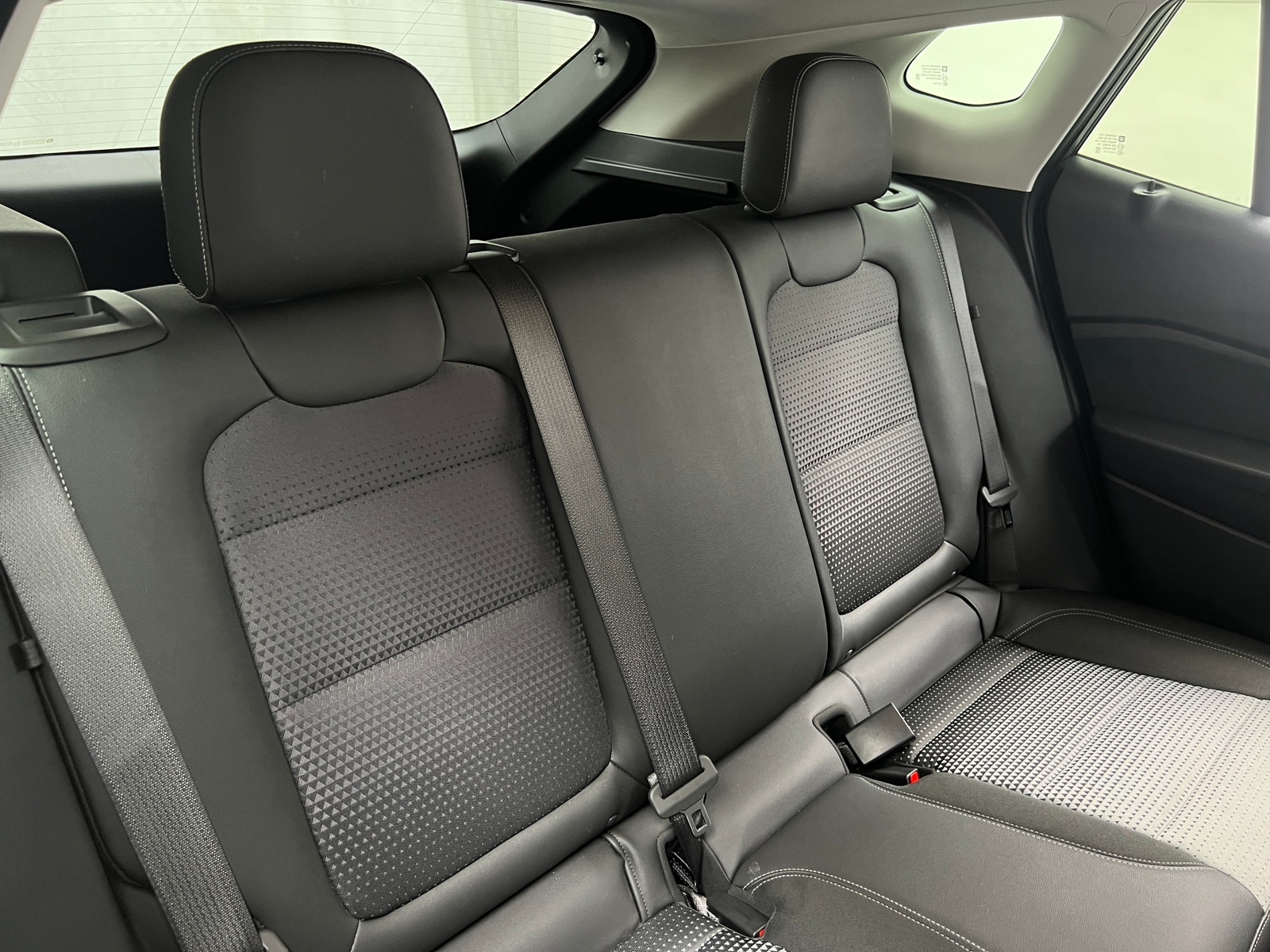 Thumbnail: 2025 Chevrolet Trax - 6