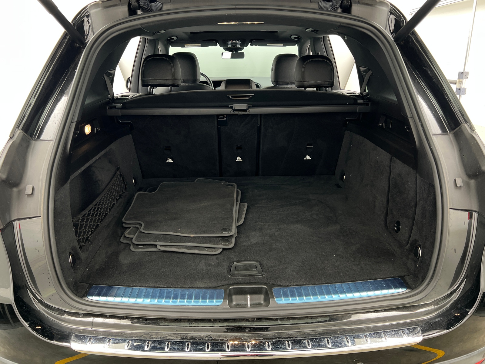 Thumbnail: 2023 Mercedes-Benz GLE - 6