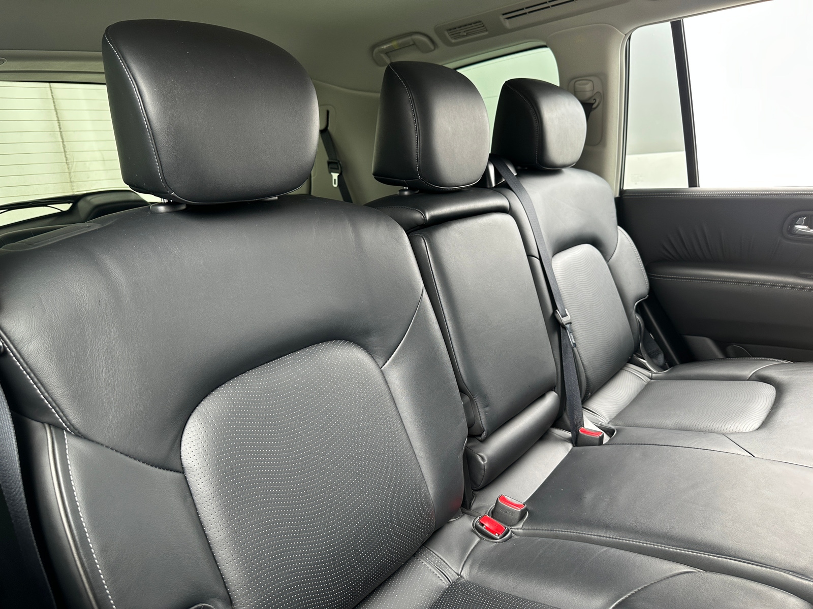 Thumbnail: 2017 INFINITI QX80 - 5