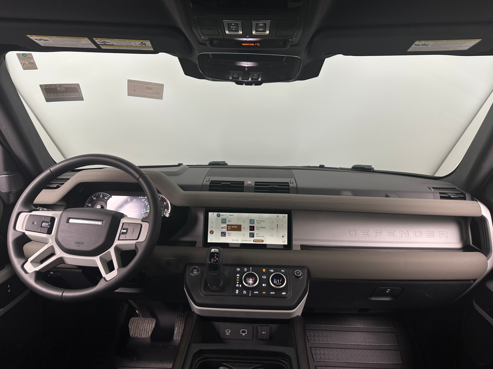 Thumbnail: 2023 Land Rover Defender - 2