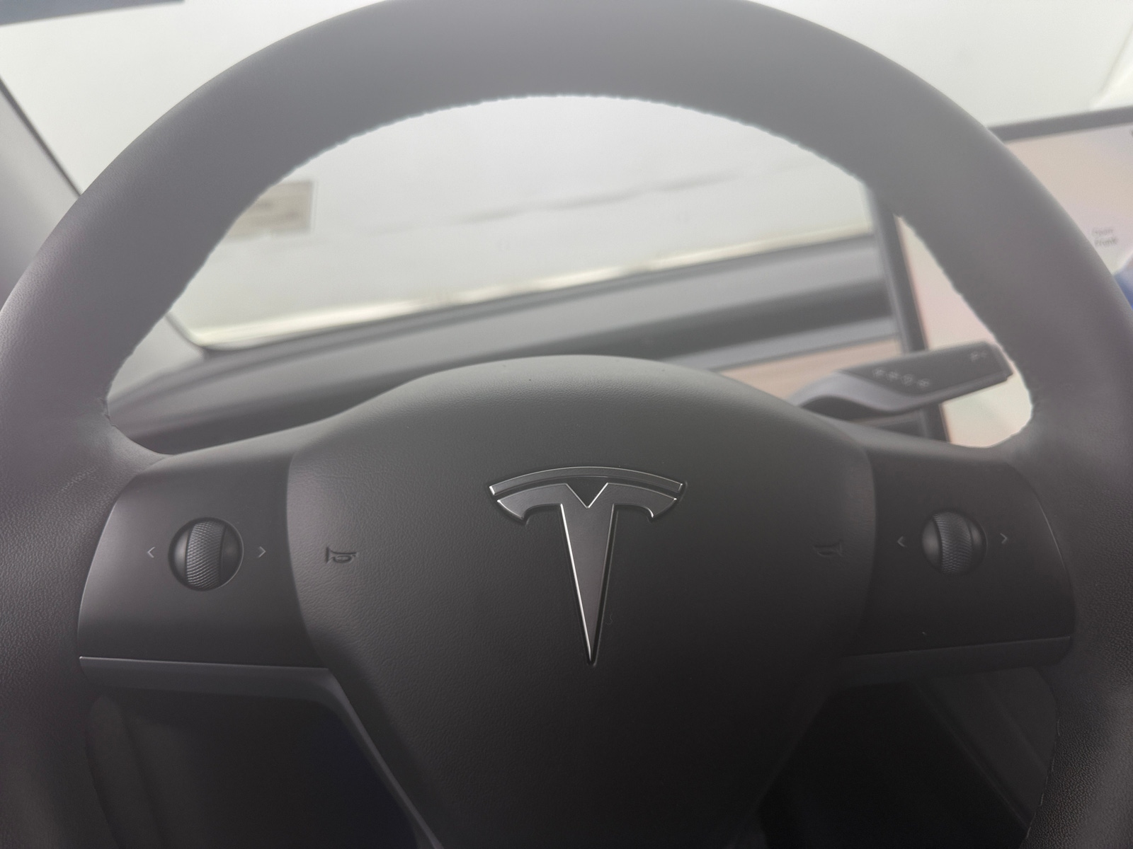 Thumbnail: 2023 Tesla Model Y - 4