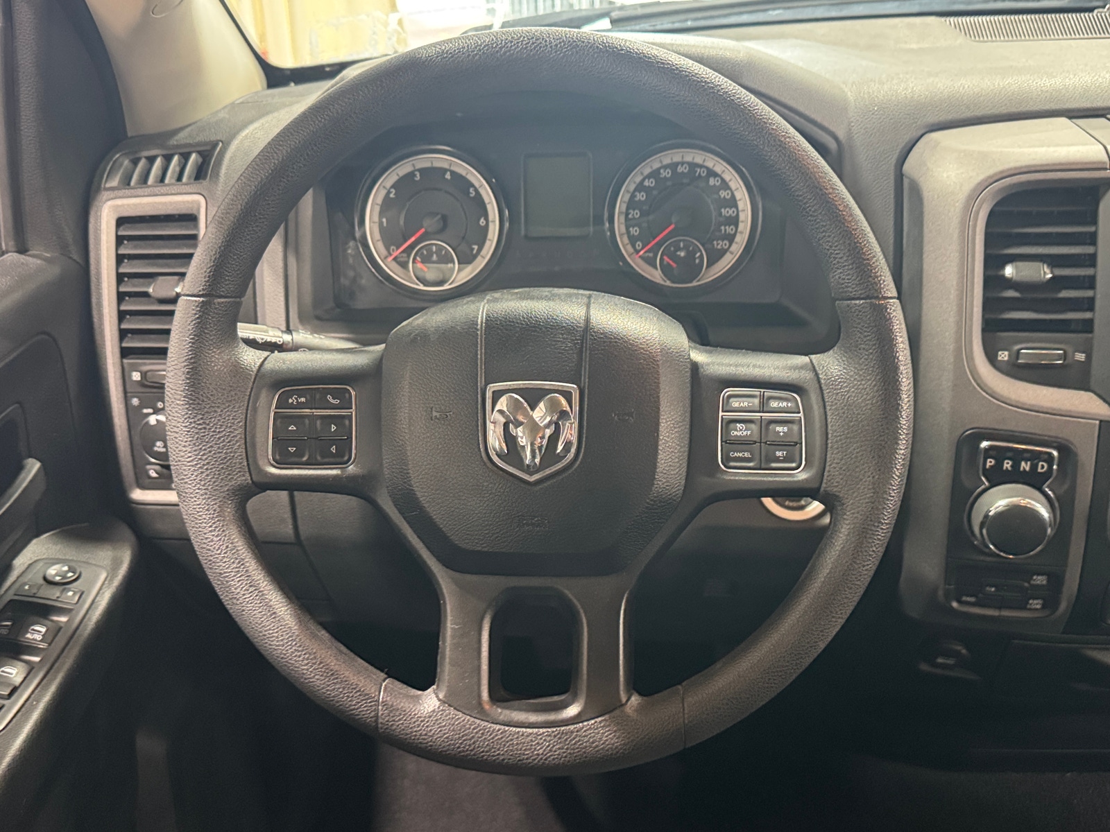 Thumbnail: 2019 RAM 1500 Classic - 5