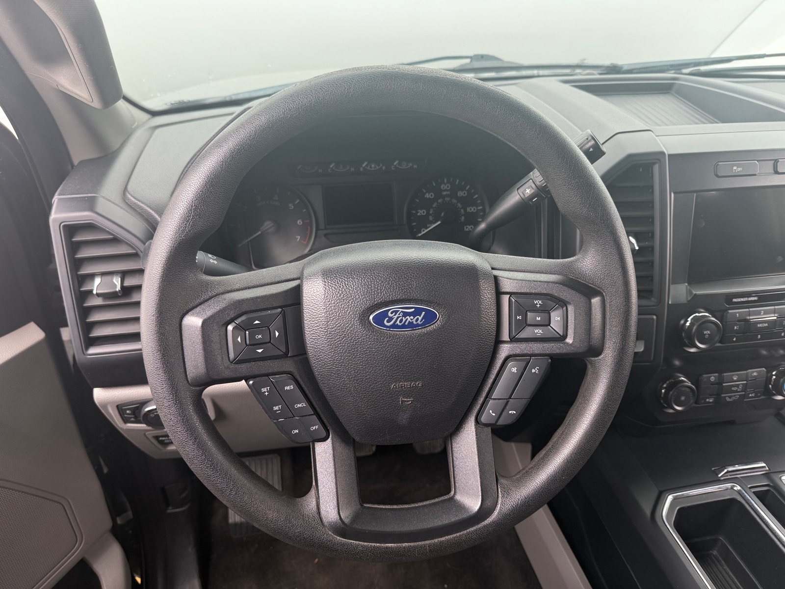 Thumbnail: 2020 Ford Econoline - 5