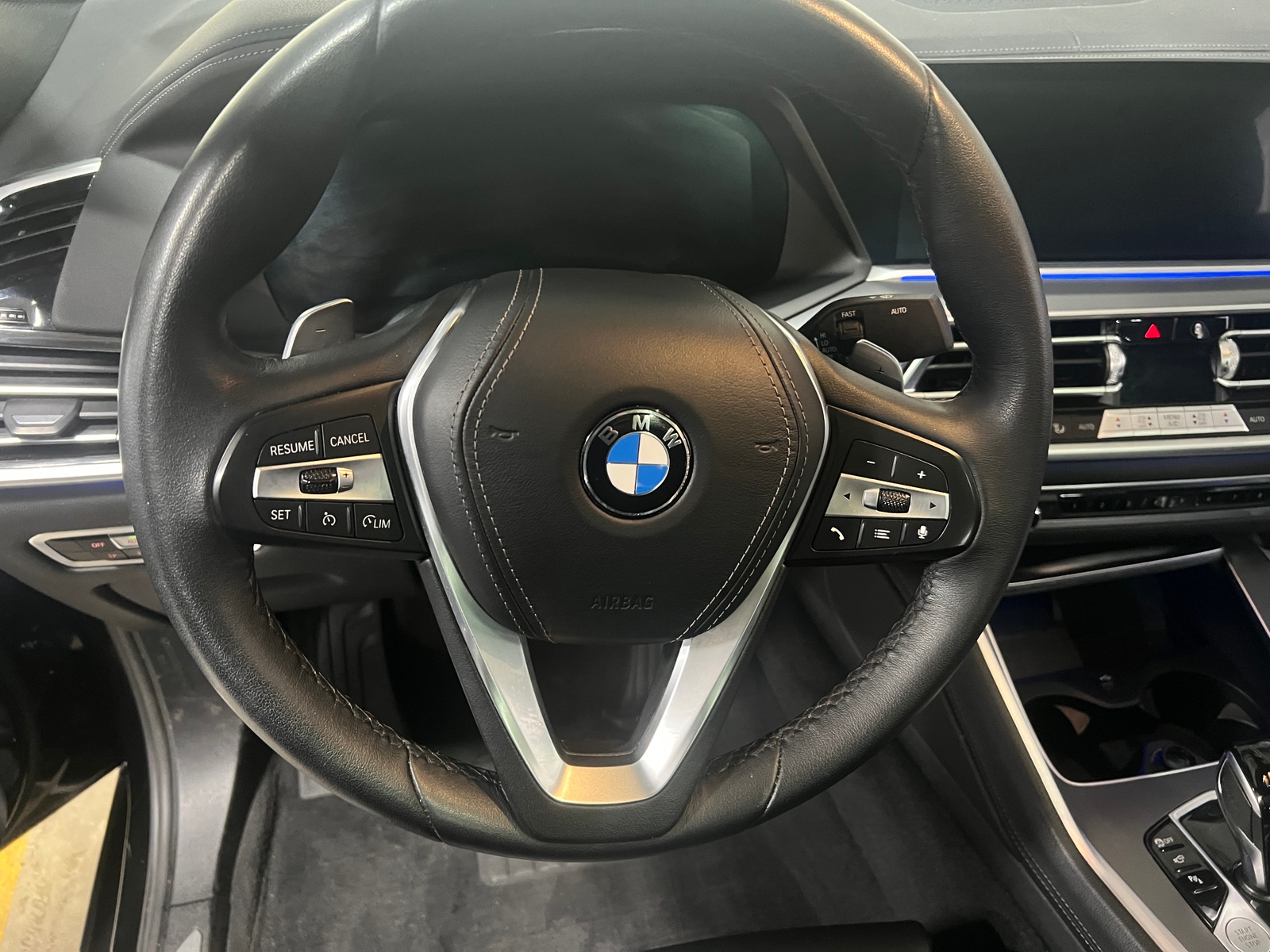 Thumbnail: 2022 BMW X6 - 4