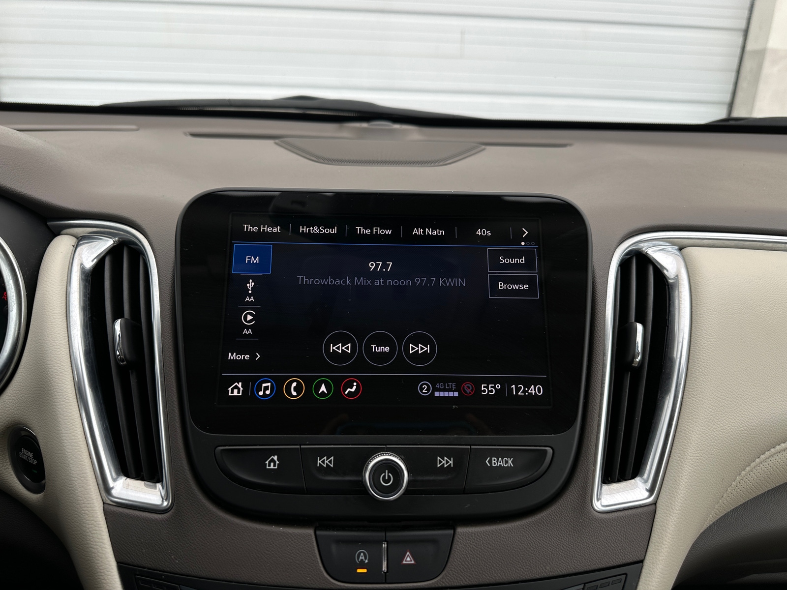 Thumbnail: 2024 Chevrolet Malibu - 3