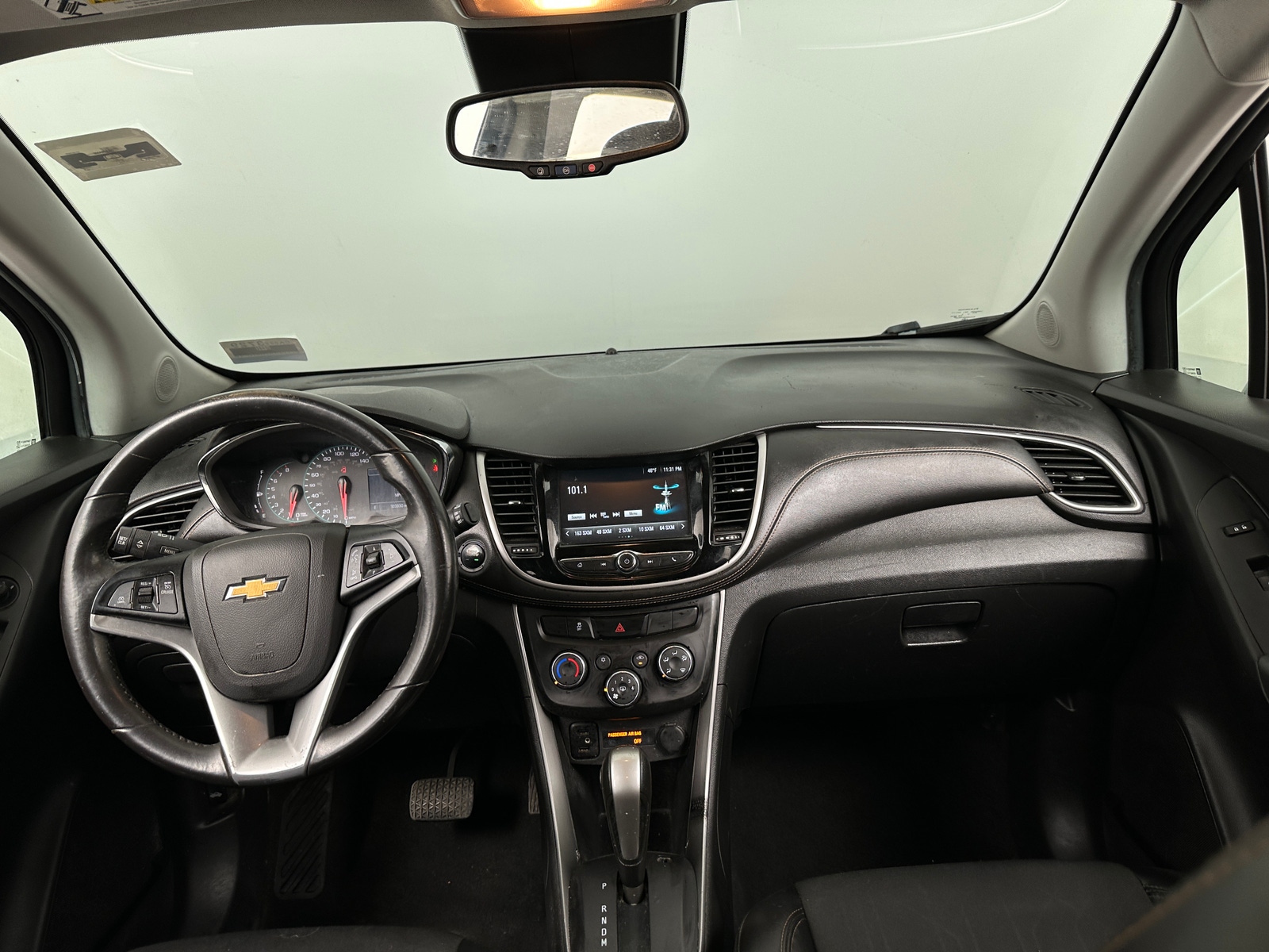 Thumbnail: 2017 Chevrolet Trax - 3