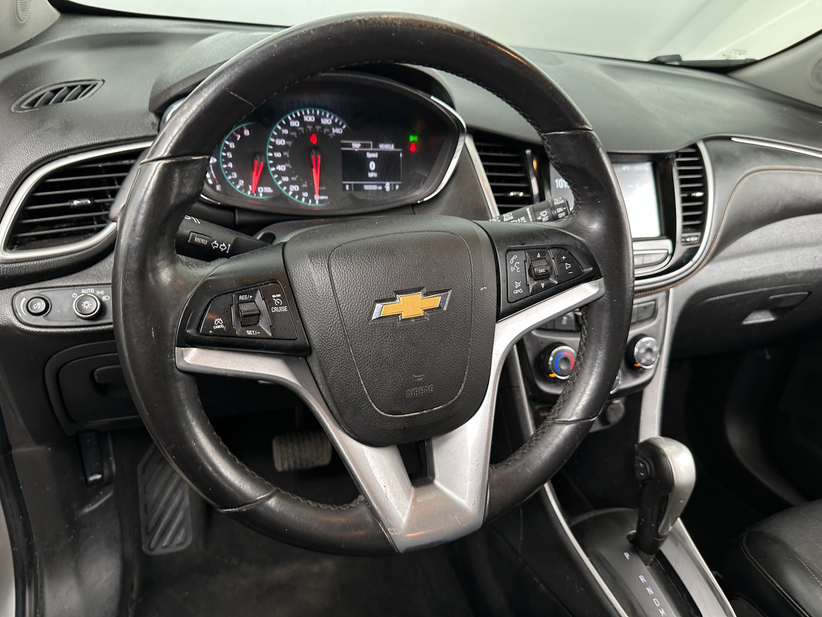 Thumbnail: 2017 Chevrolet Trax - 5