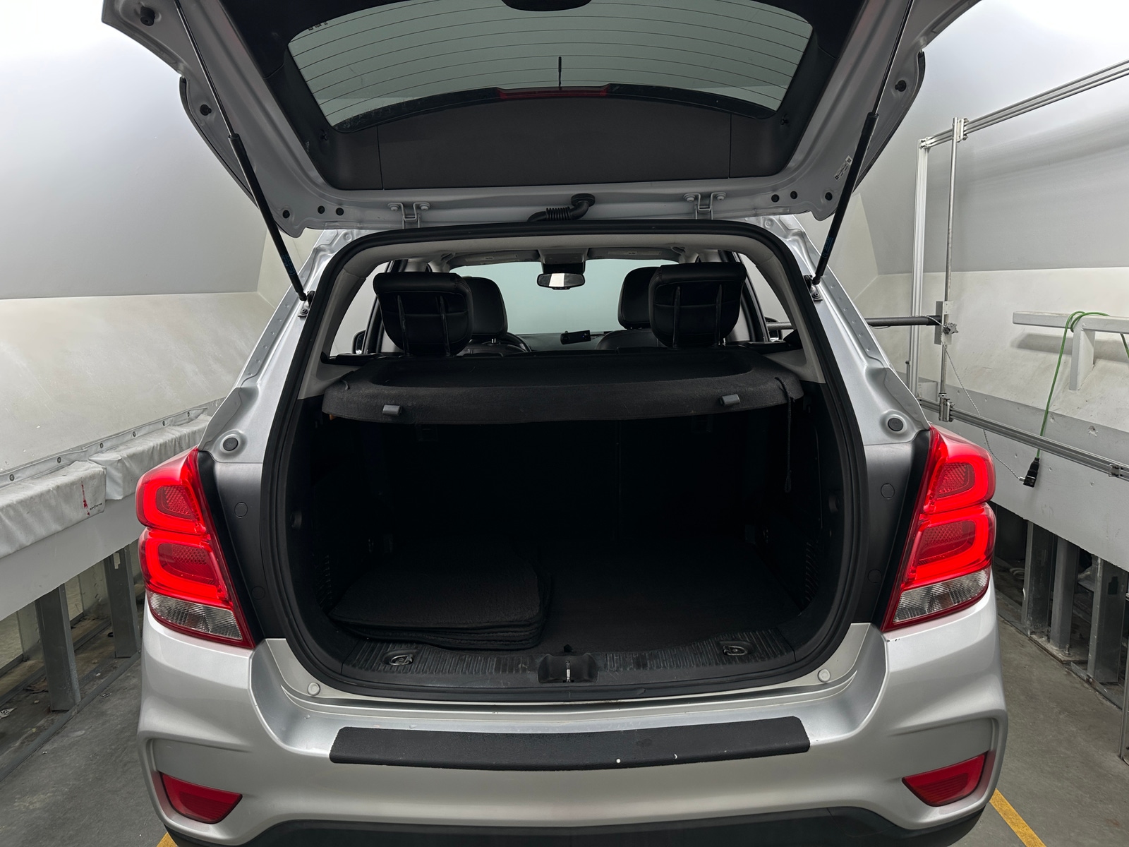 Thumbnail: 2017 Chevrolet Trax - 7