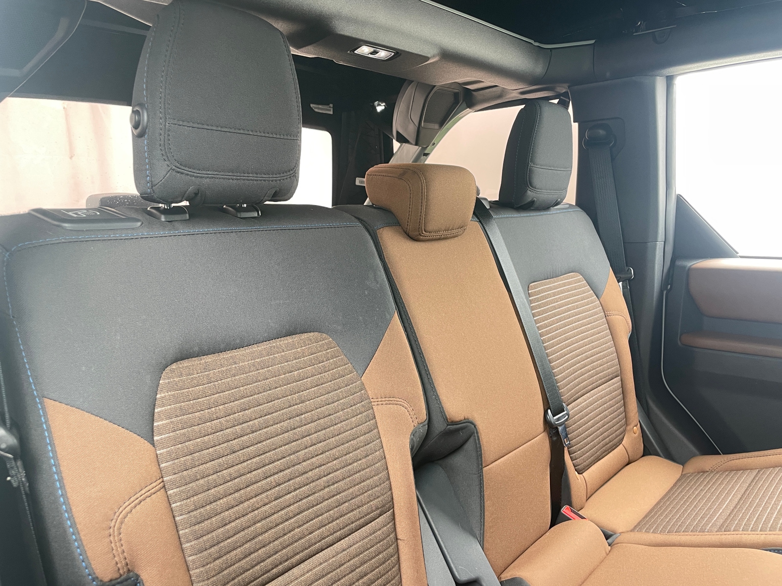 Thumbnail: 2022 Ford Bronco - 6