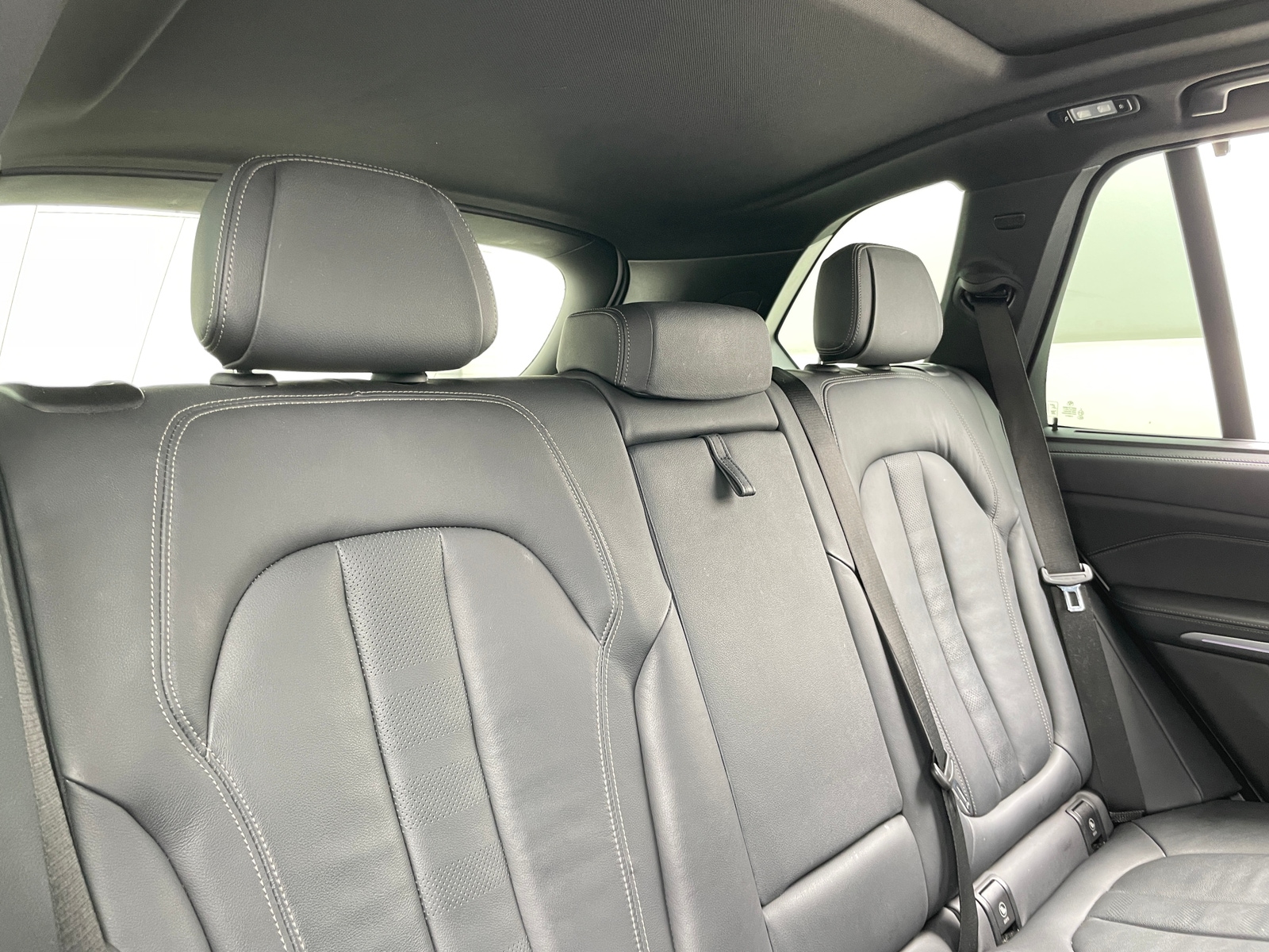 Thumbnail: 2021 BMW X5 - 5