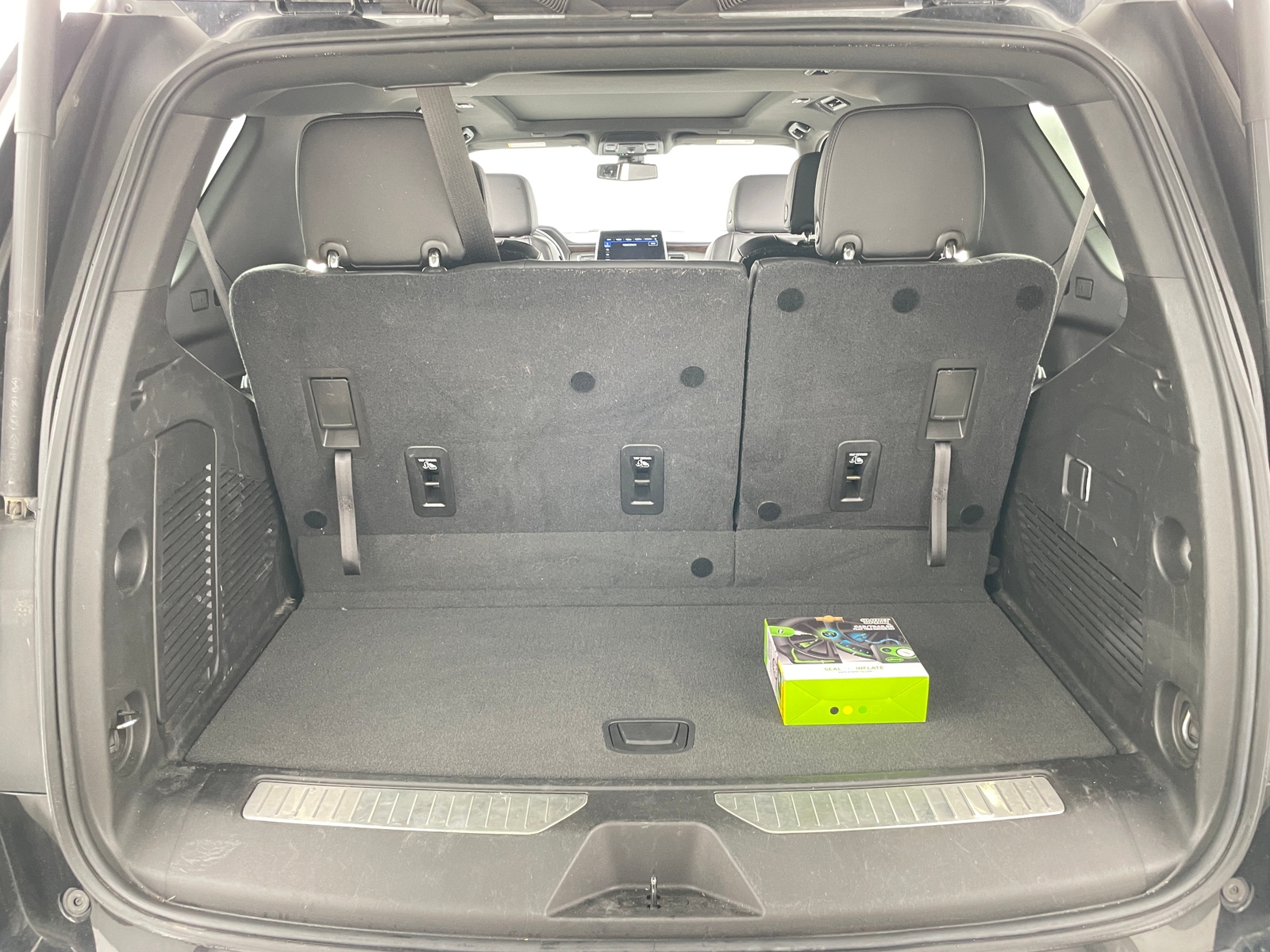 Thumbnail: 2021 Chevrolet Tahoe - 6