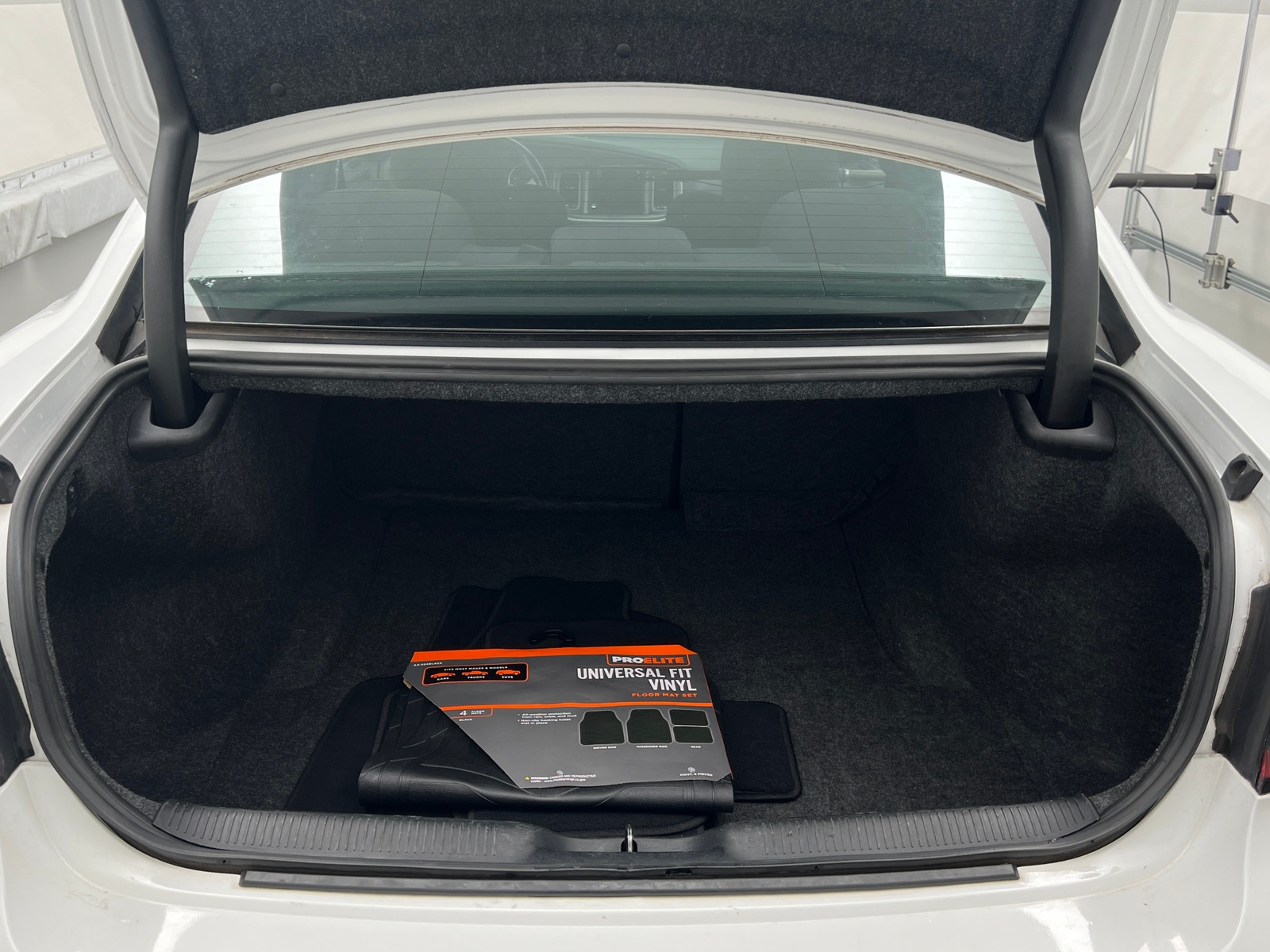 Thumbnail: 2022 Dodge Charger - 7