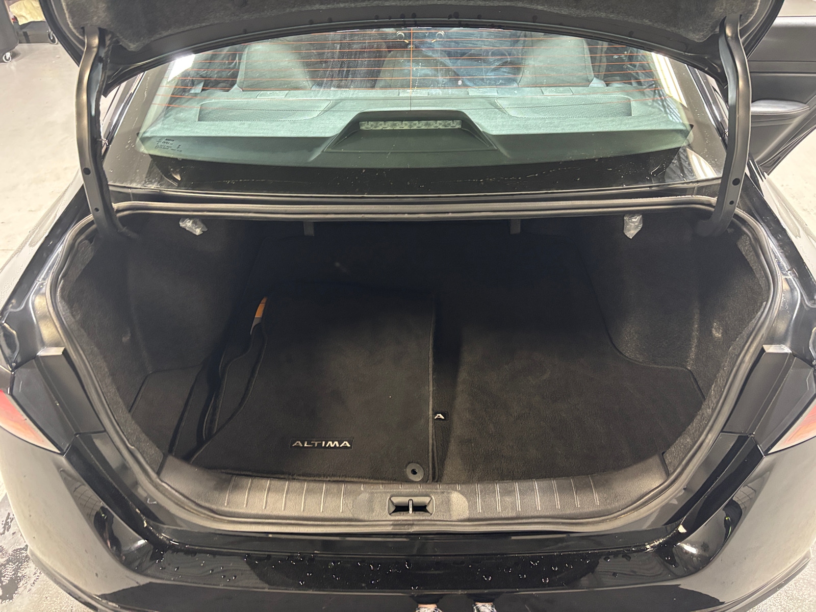 Thumbnail: 2024 Nissan Altima - 7