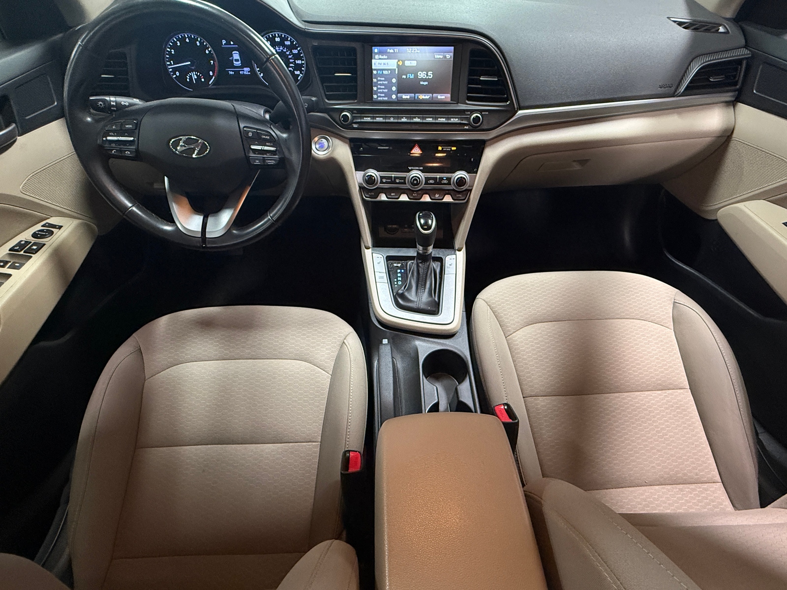 Thumbnail: 2019 Hyundai Elantra - 3