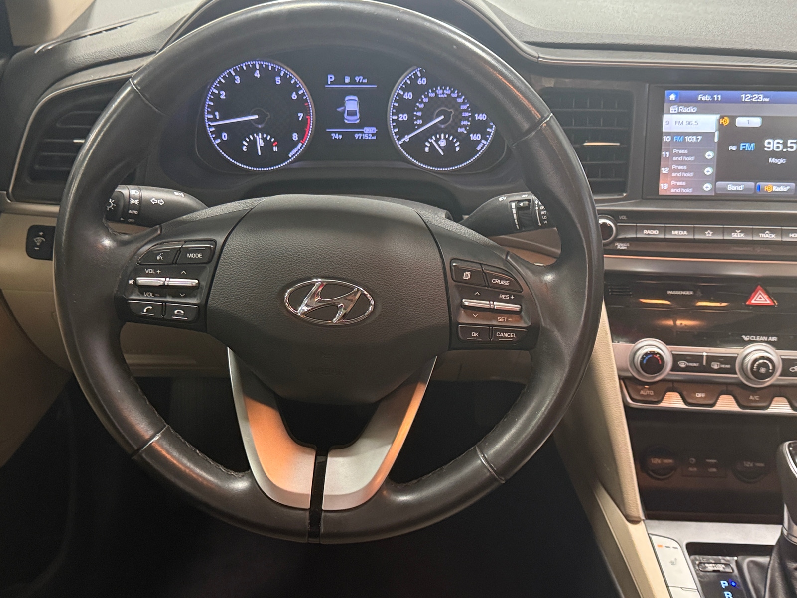 Thumbnail: 2019 Hyundai Elantra - 5