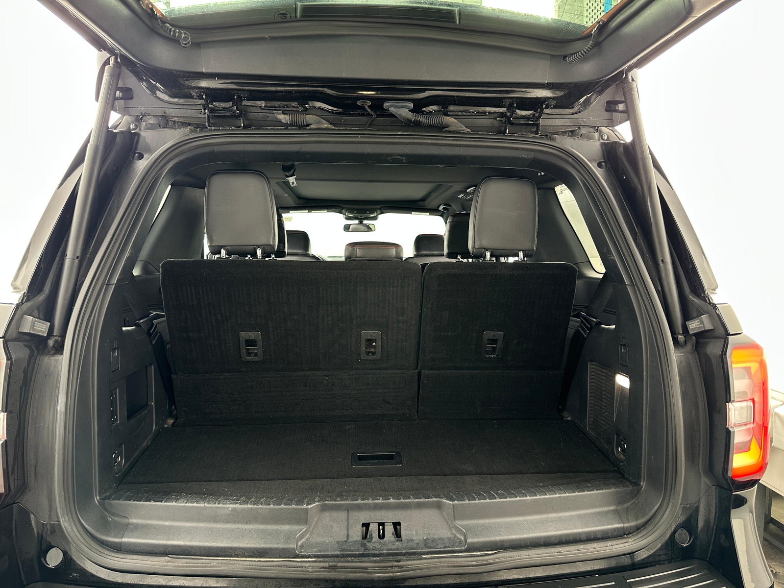 Thumbnail: 2022 Ford Expedition - 6